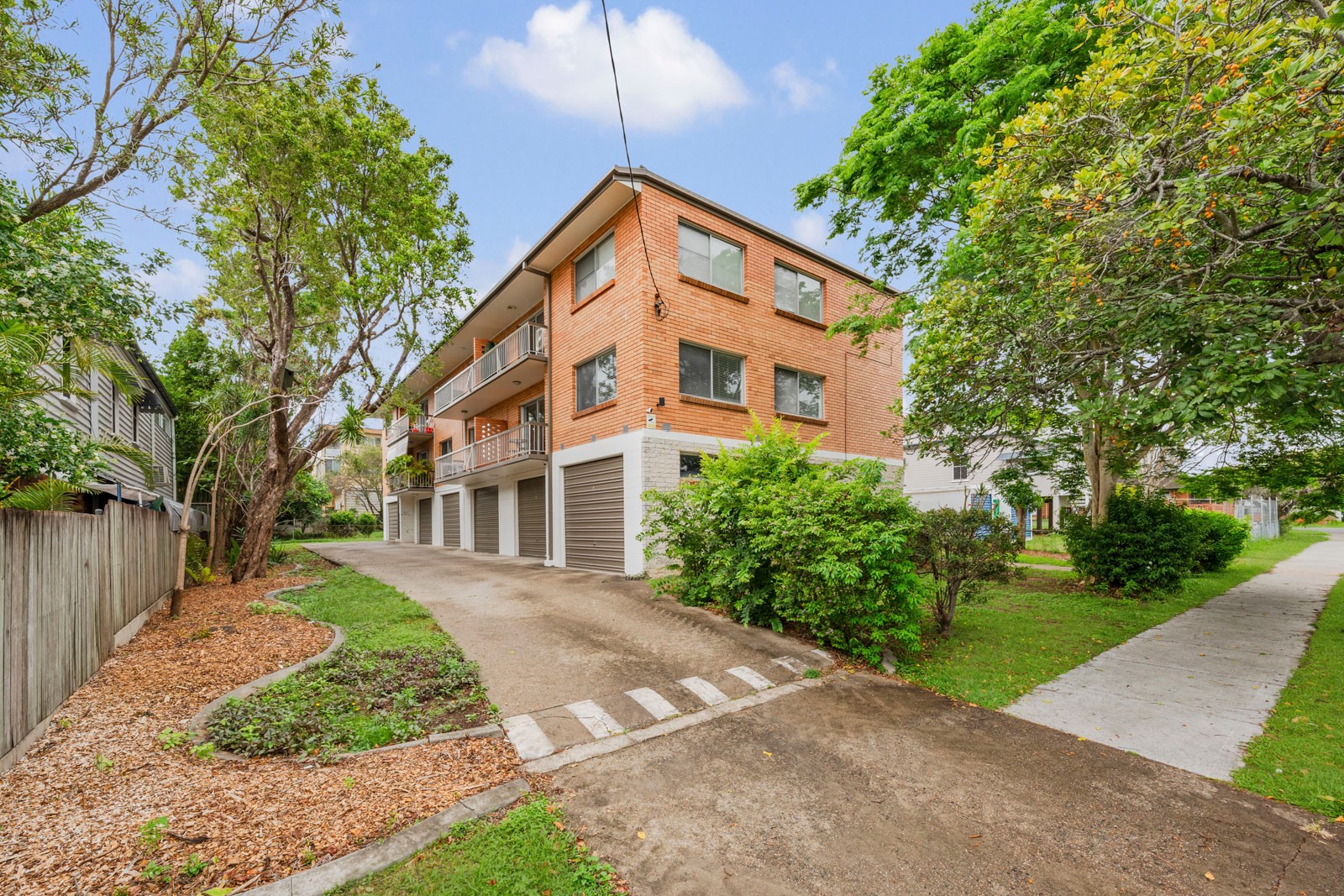 2/10 Buckland Road, Nundah, QLD 4012