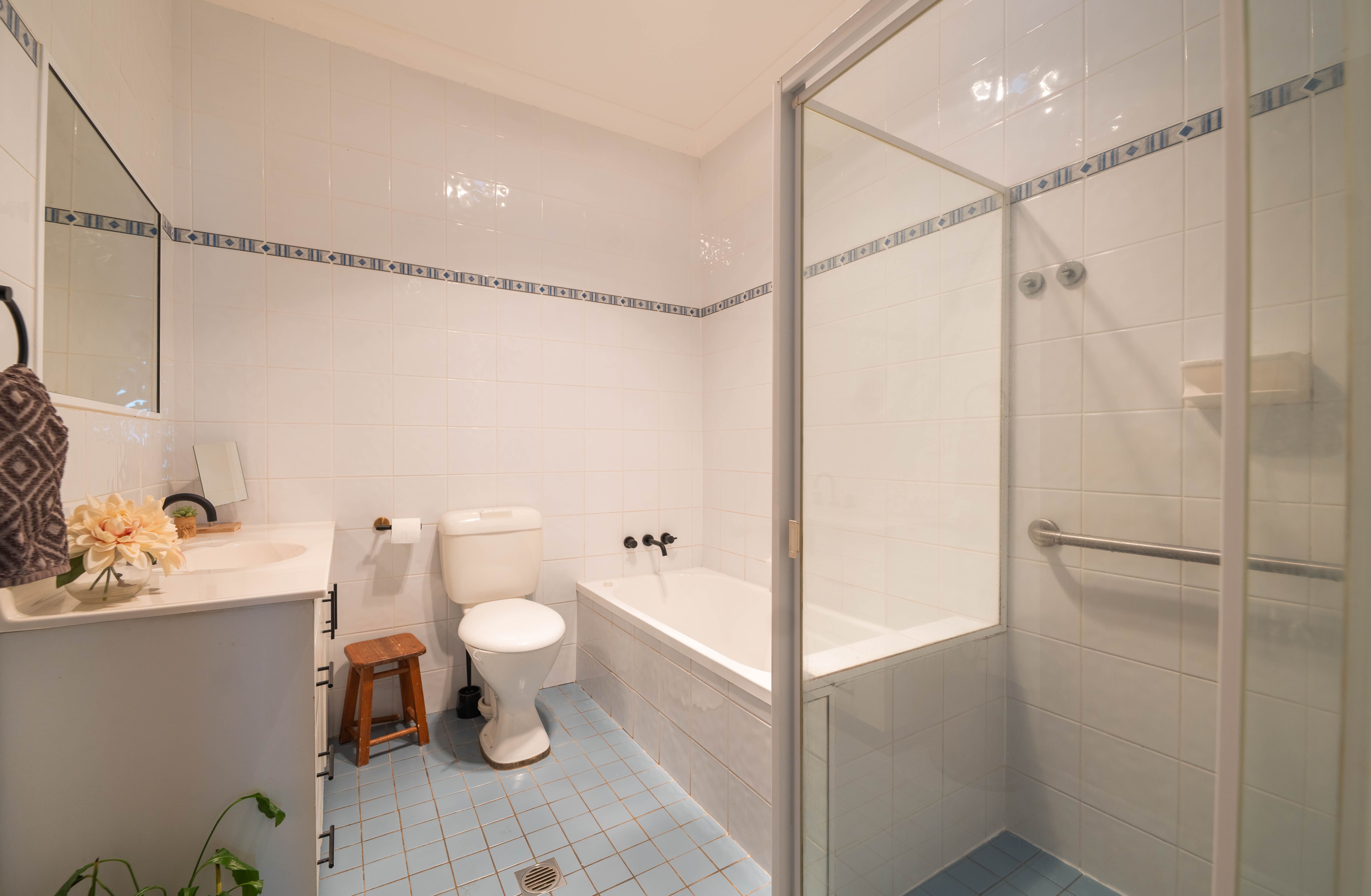 31 Rose Street — photo 16 of 18
