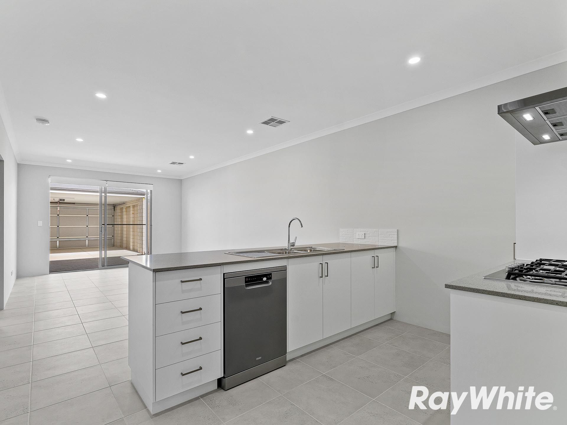 21 Ironstone Lane — photo 3 of 13