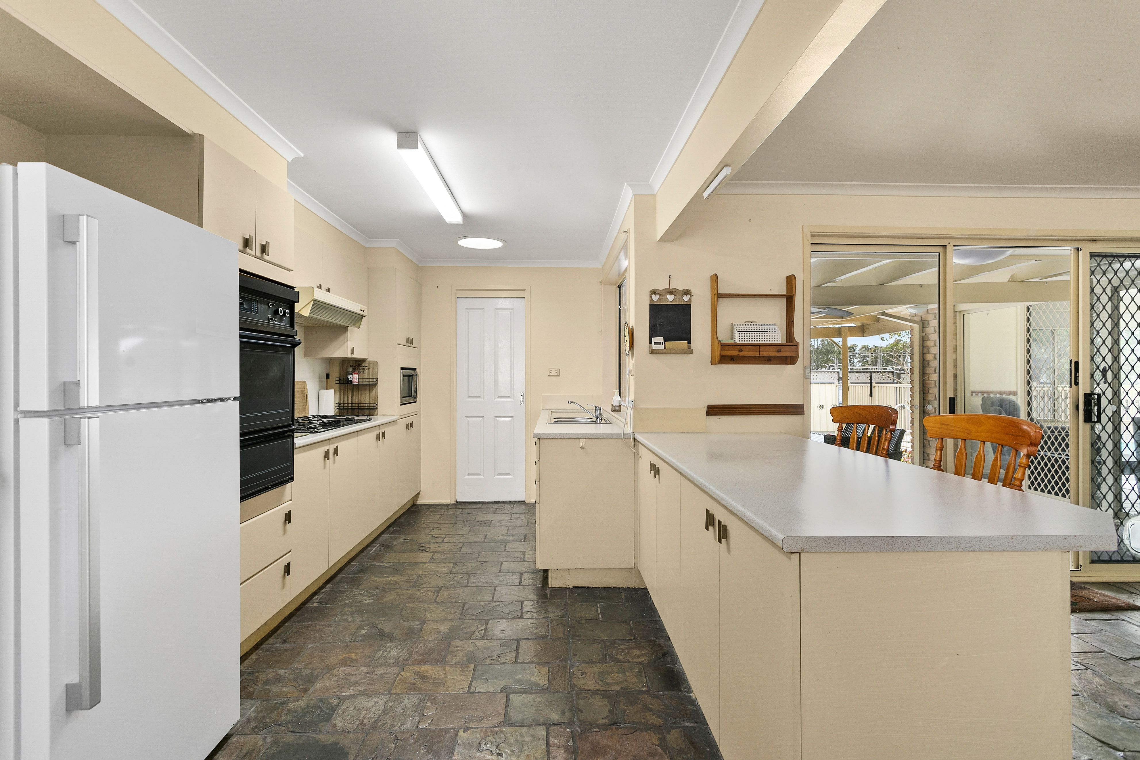 14 Macleay Place — photo 3 of 9
