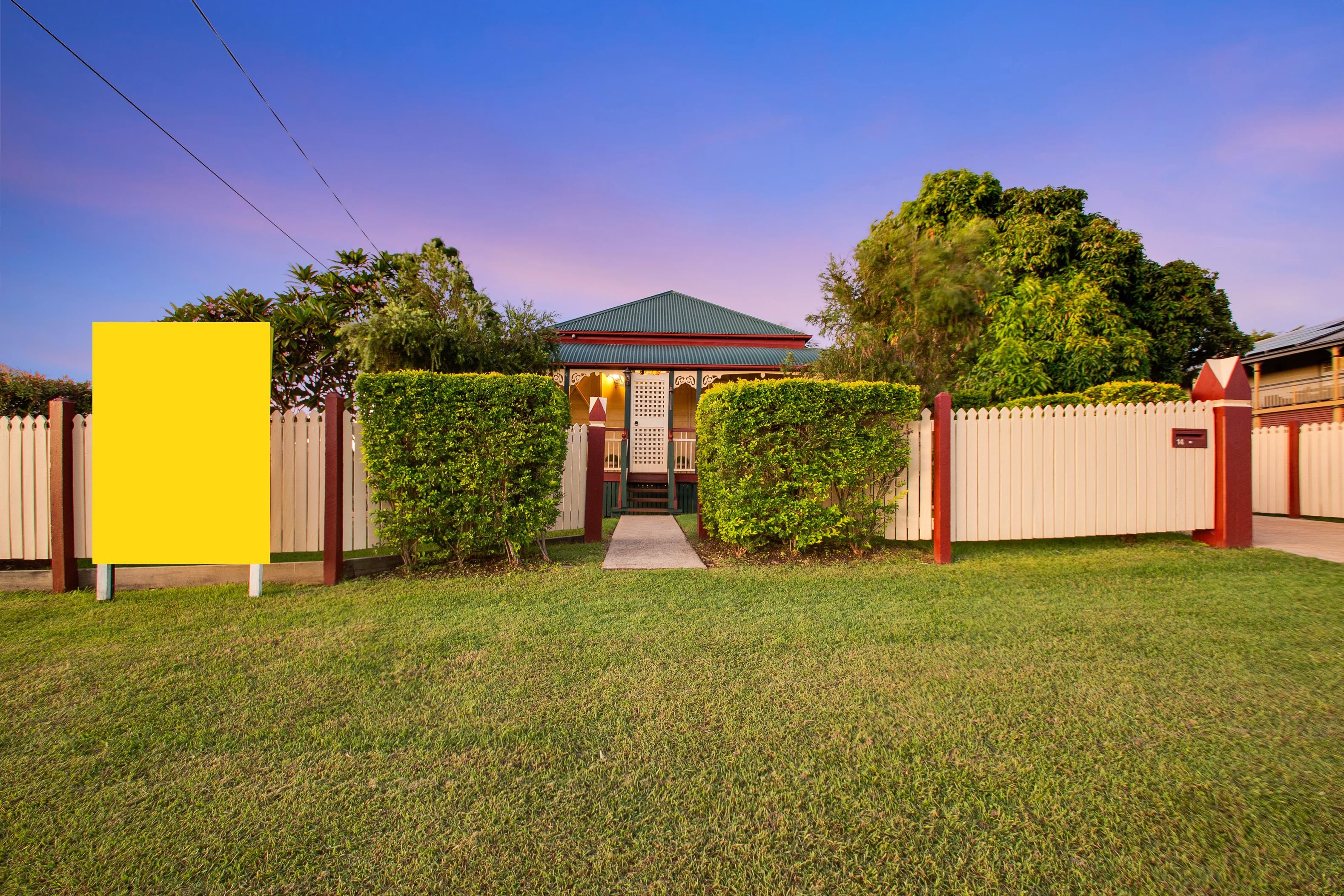 14 Morris Street, Silkstone QLD 4304