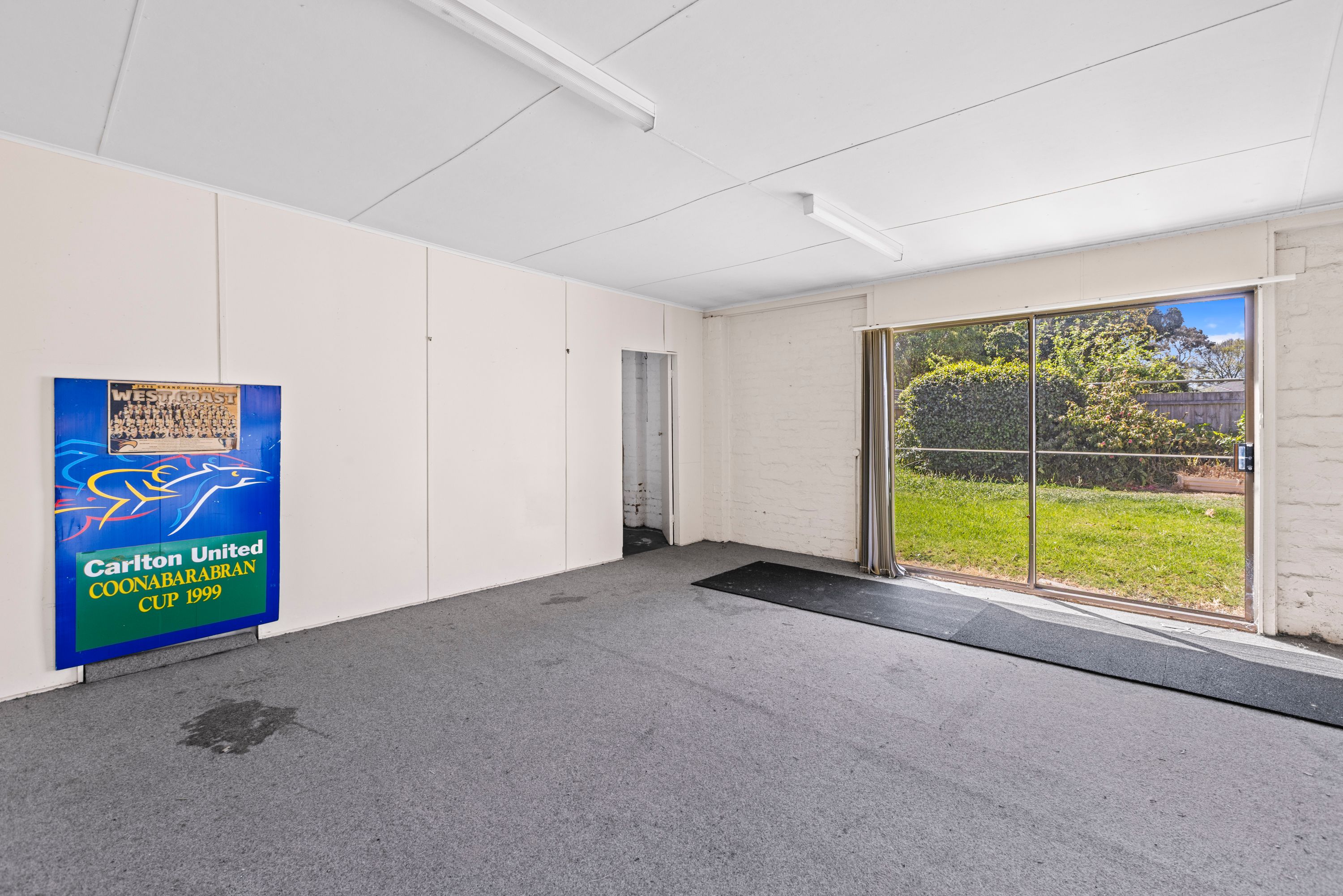 15 Blue Hills Avenue — photo 12 of 13