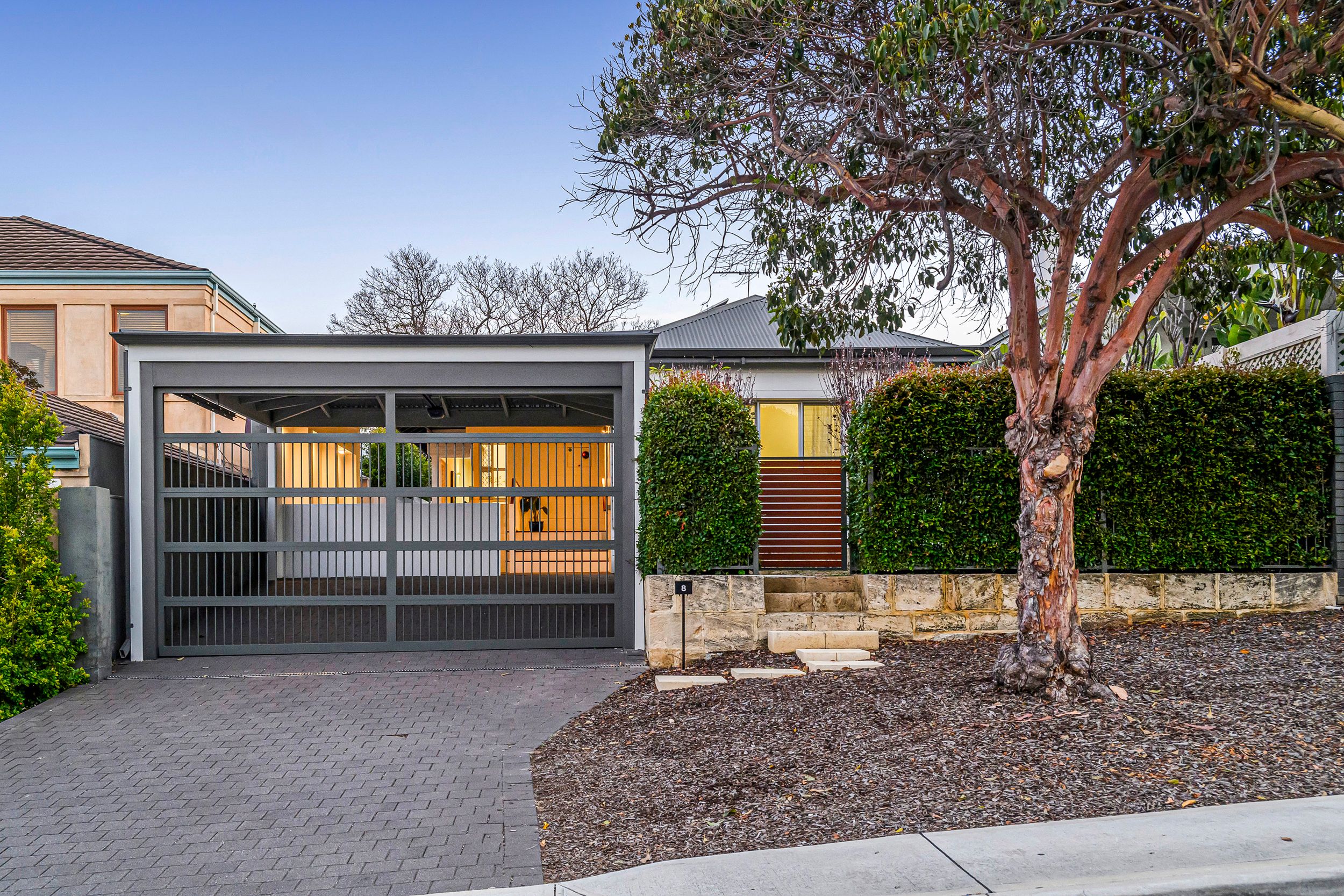 8 Saunders Street — photo 23 of 30