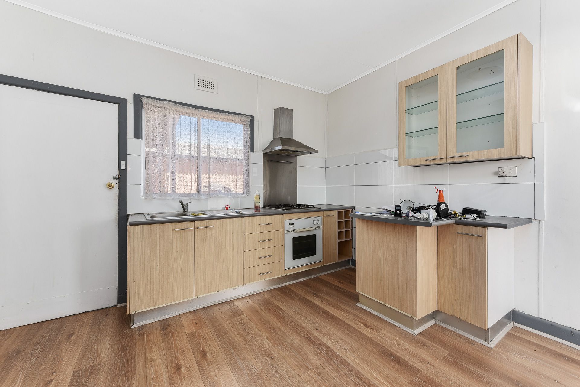 98 Athol Road, Springvale South, VIC 3172