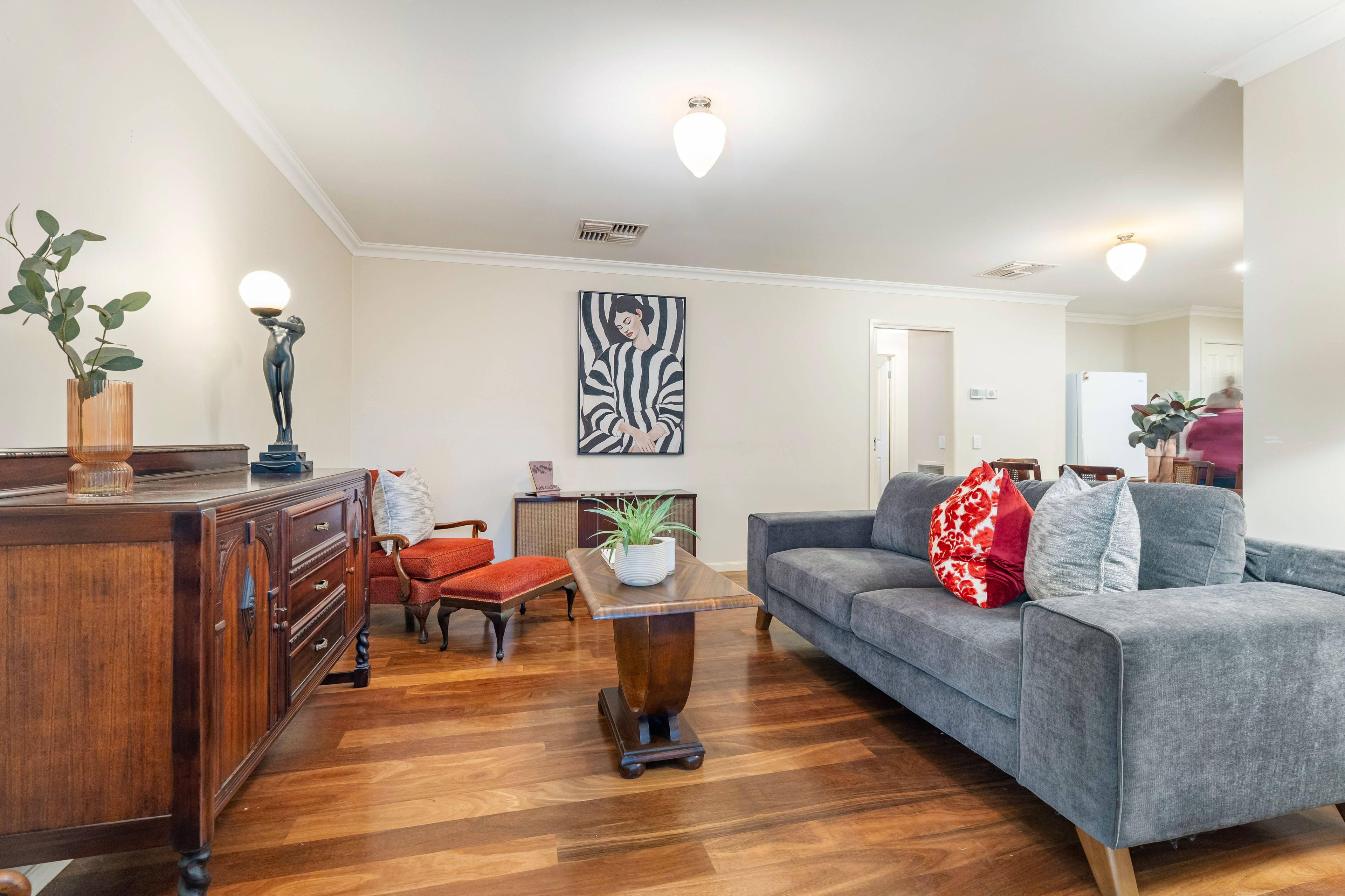 11 Cassinia Court, Thurgoona, NSW 2640