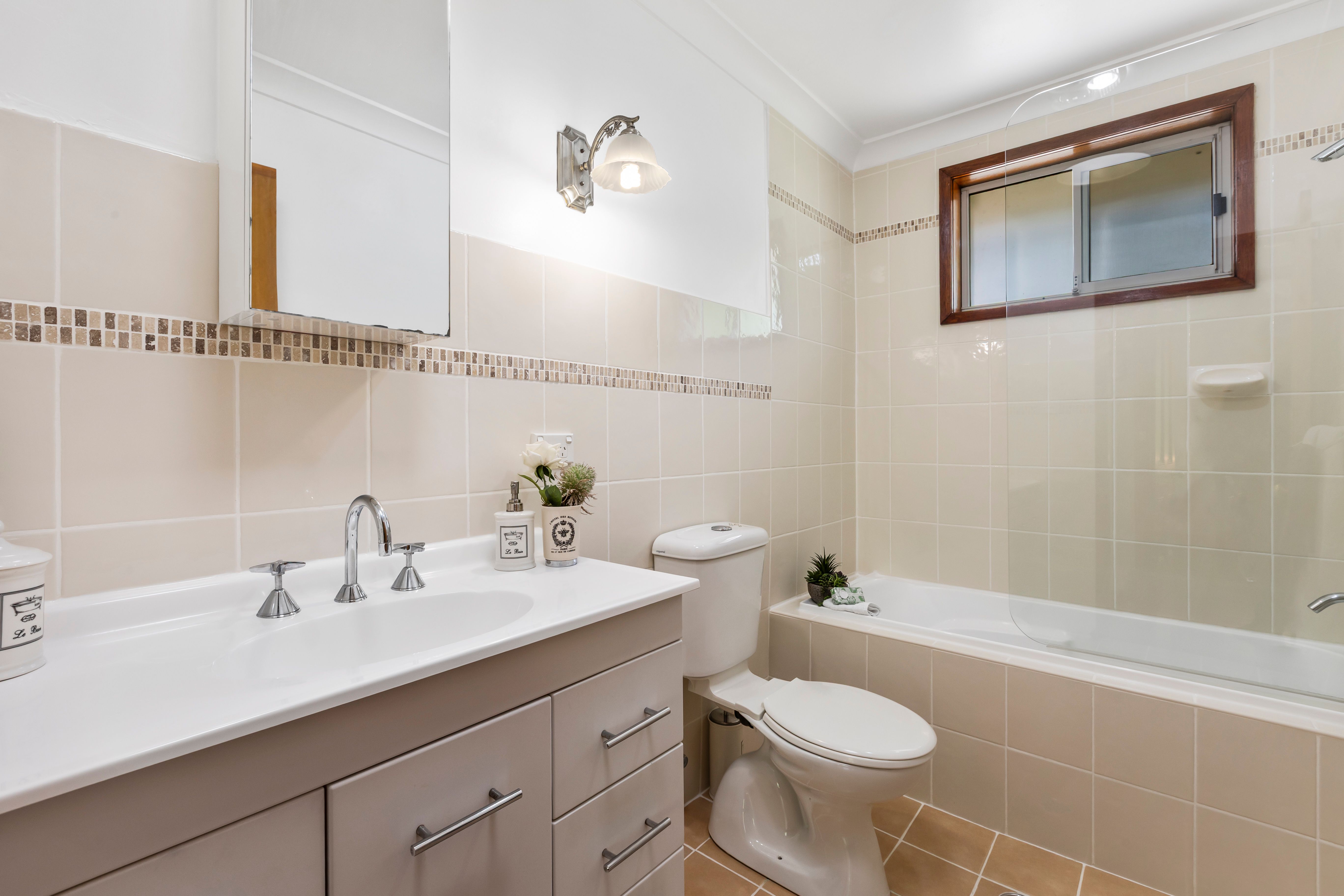 3 Quinns Avenue — photo 8 of 18
