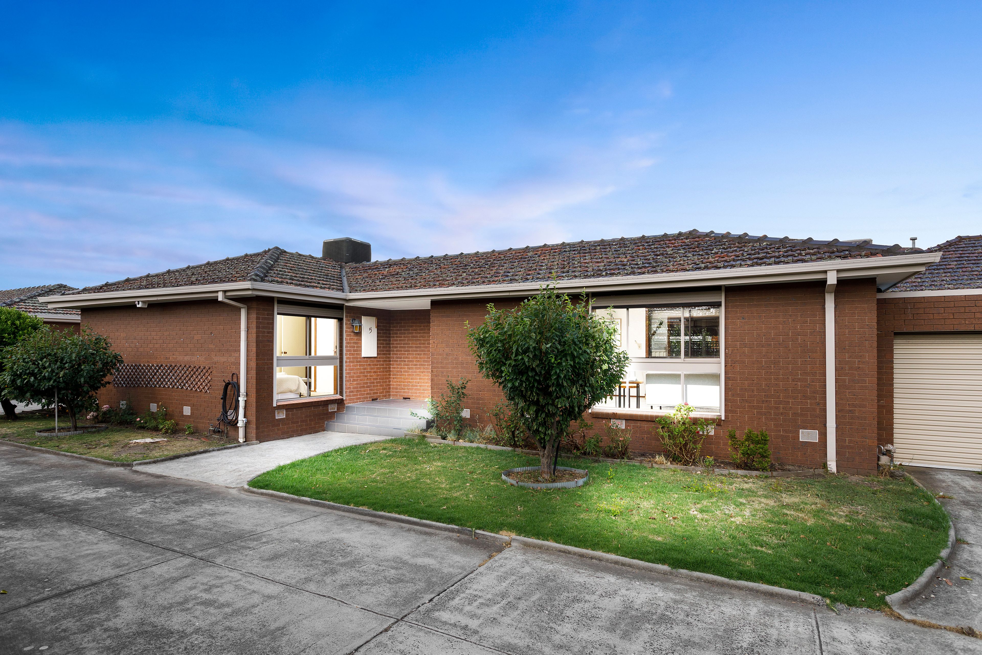 30 Arndt Road, Pascoe Vale VIC 3044