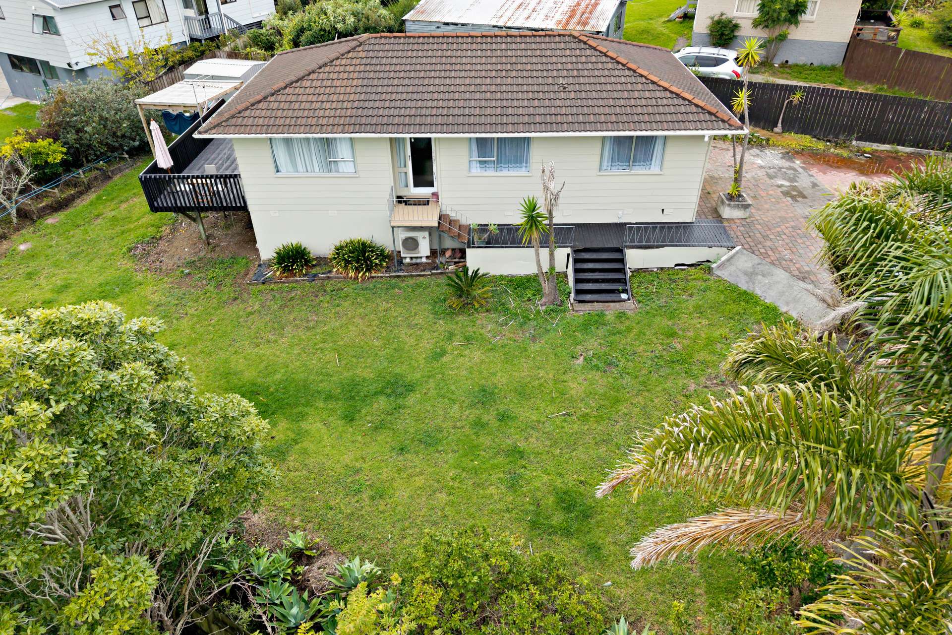 6 Hueglow Rise photo 15
