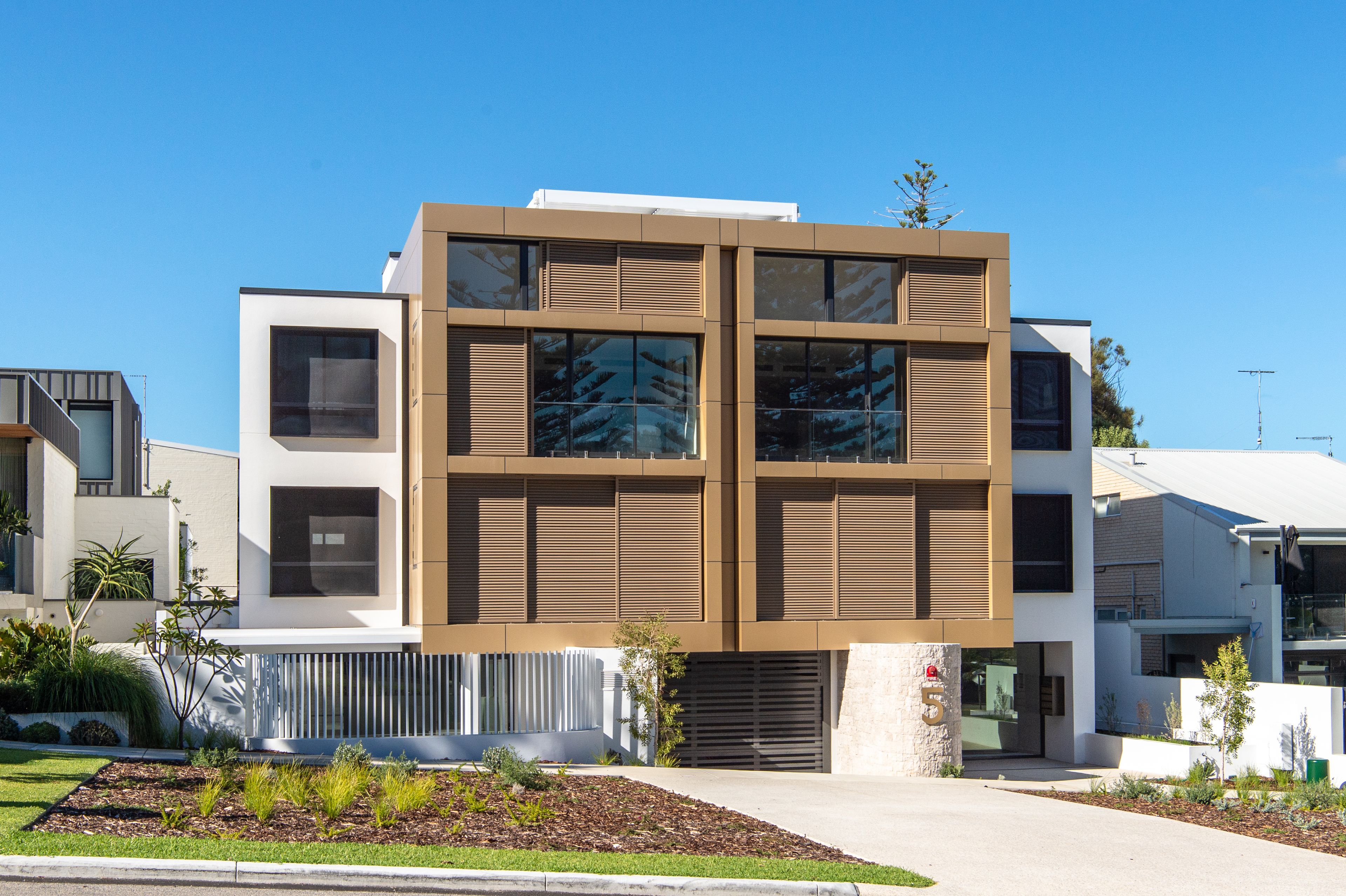 2/5 Warton Street, Cottesloe, WA 6011