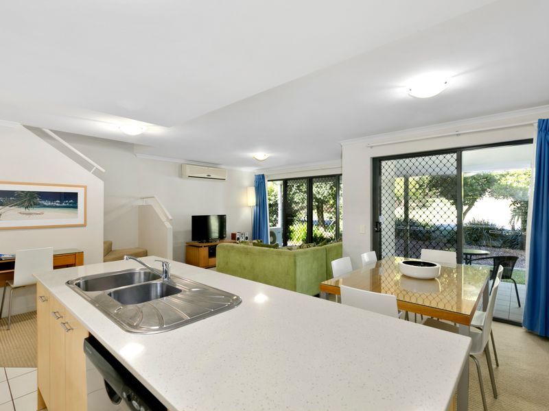 73 Hilton Terrace, Noosaville QLD 4566
