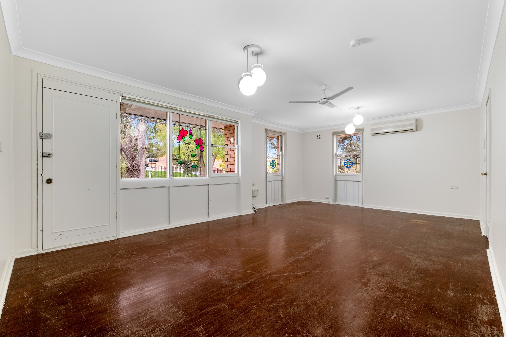 50 Carrington Circuit, Leumeah, NSW 2560