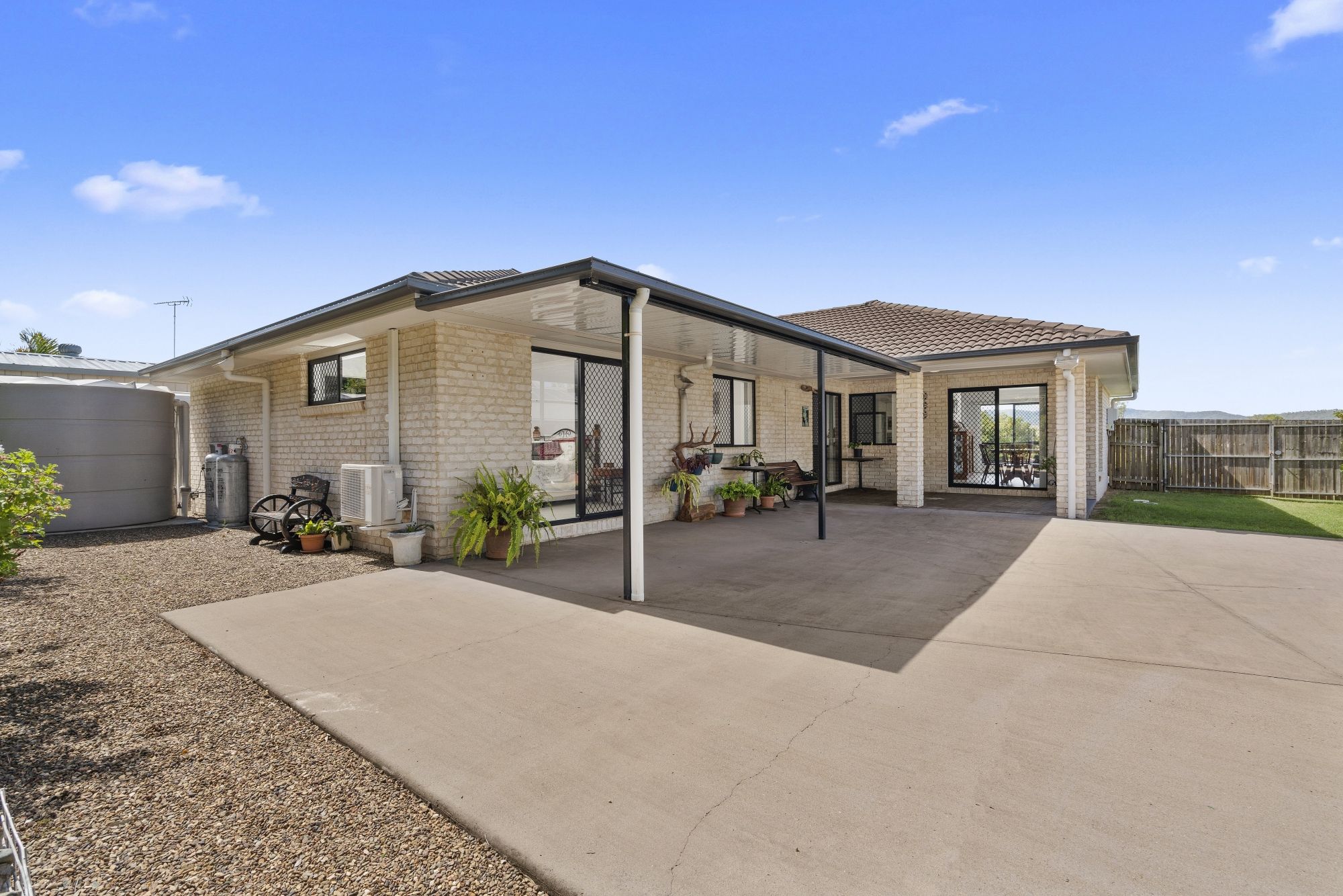 19 Settlers Rise, Woolmar, QLD 4515