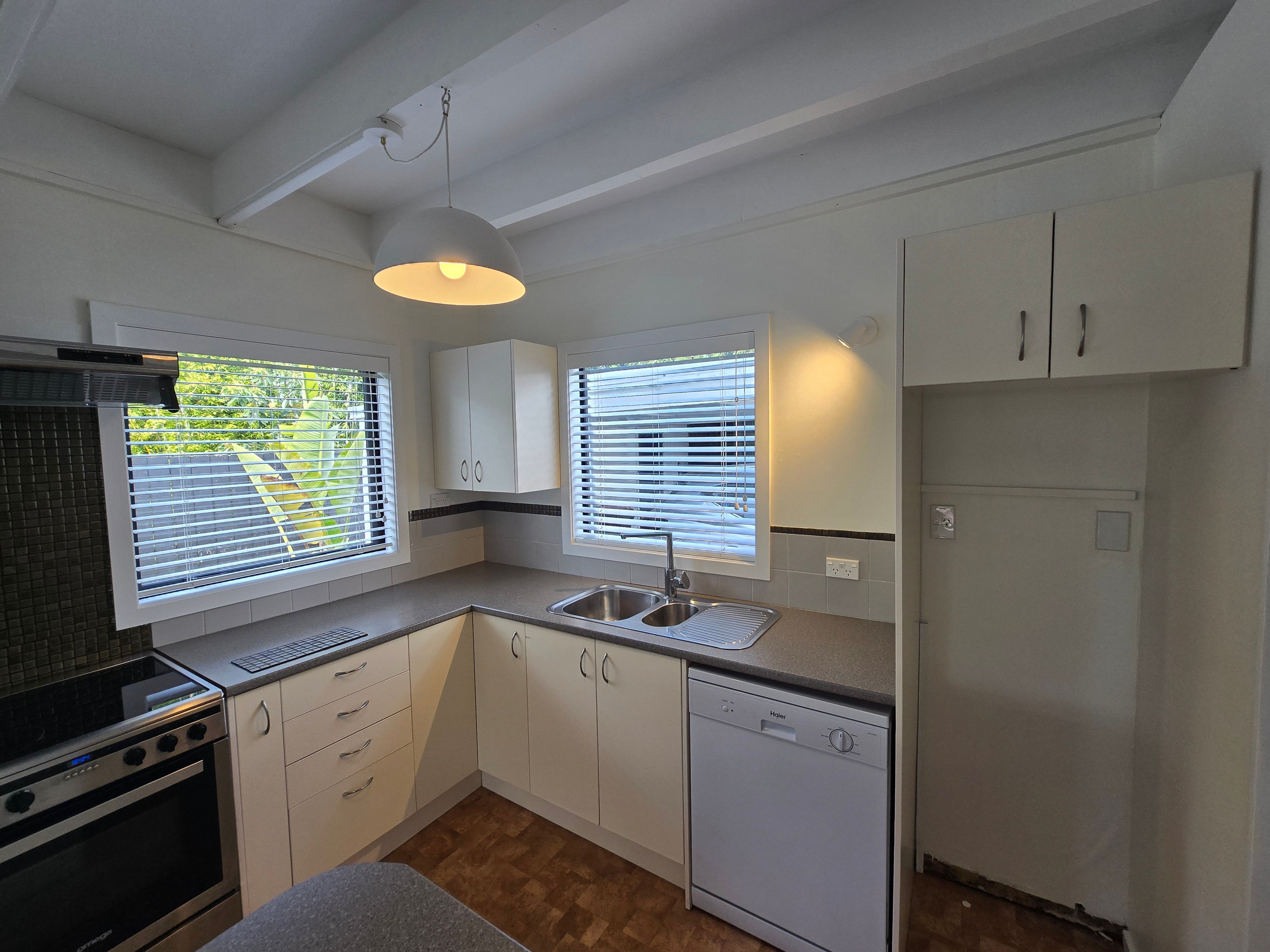 10/4 Rossgrove Terrace, Mount Albert, Auckland City