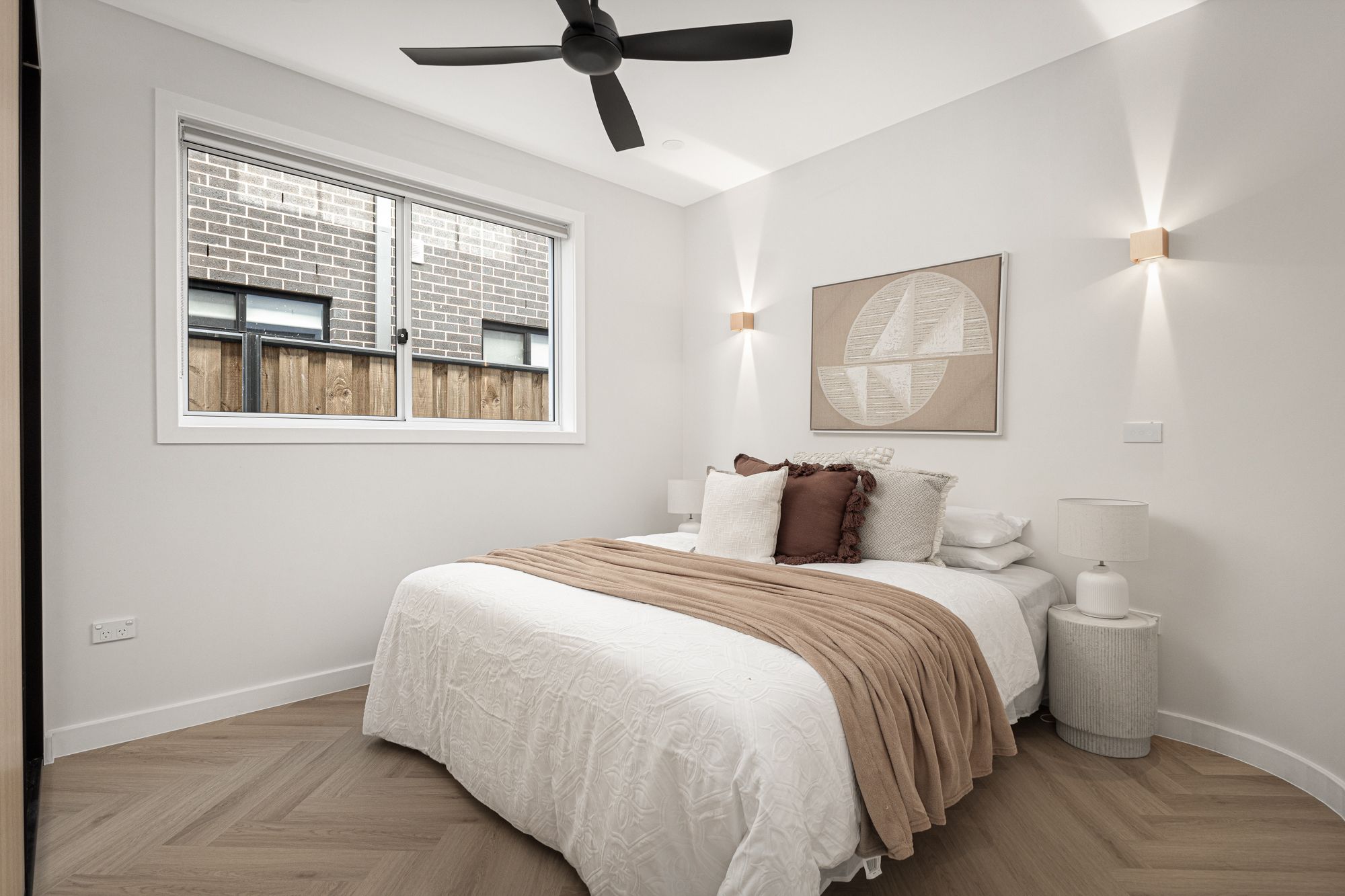4 Samolaco Street — photo 18 of 25