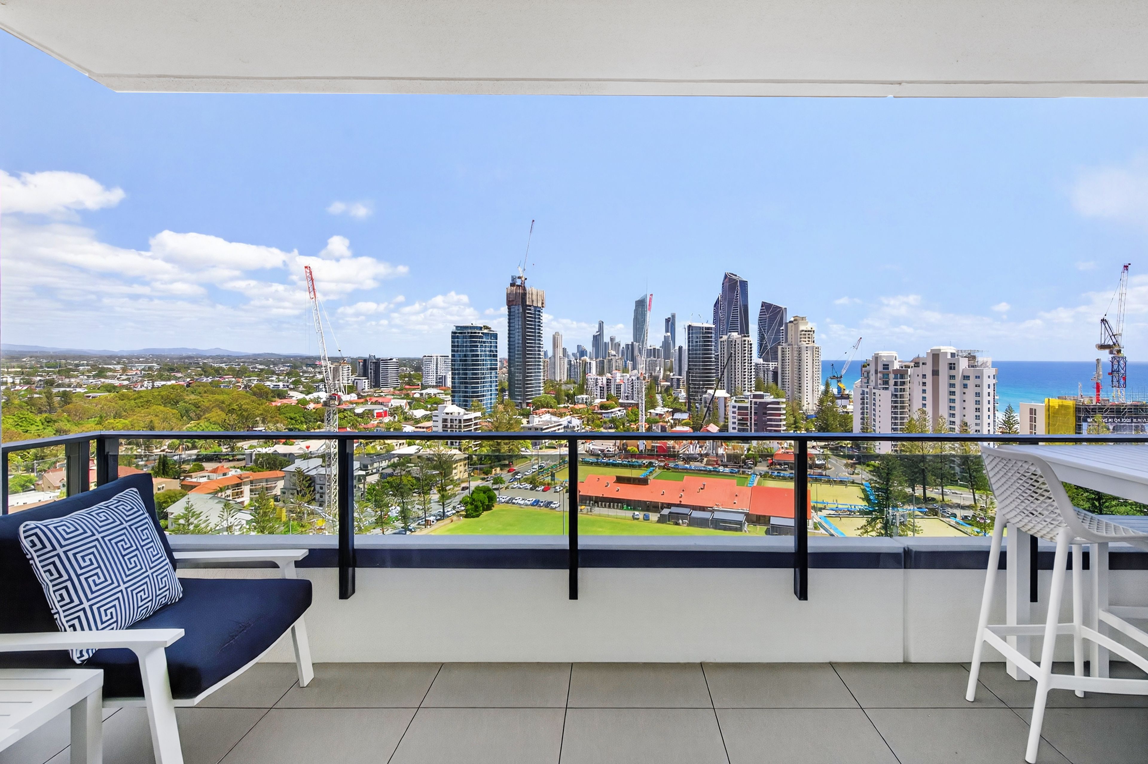 74/18 Chelsea Avenue, Broadbeach, QLD 4218