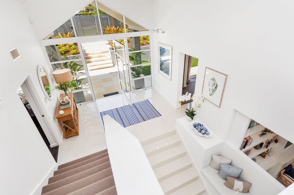 7012 Riverview Crescent, Sanctuary Cove, QLD 4212