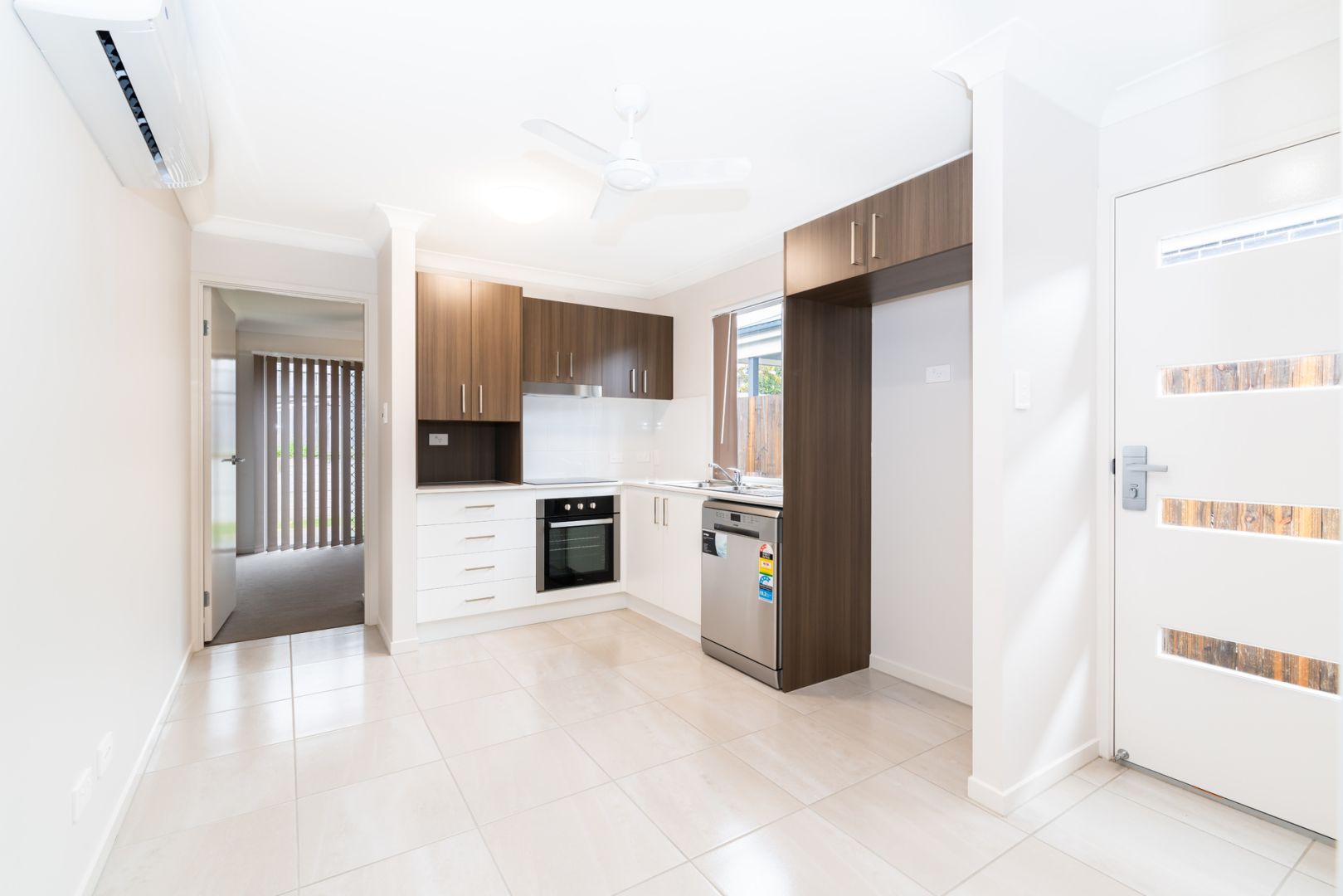 2/24 Derwent Street, Burpengary, QLD 4505