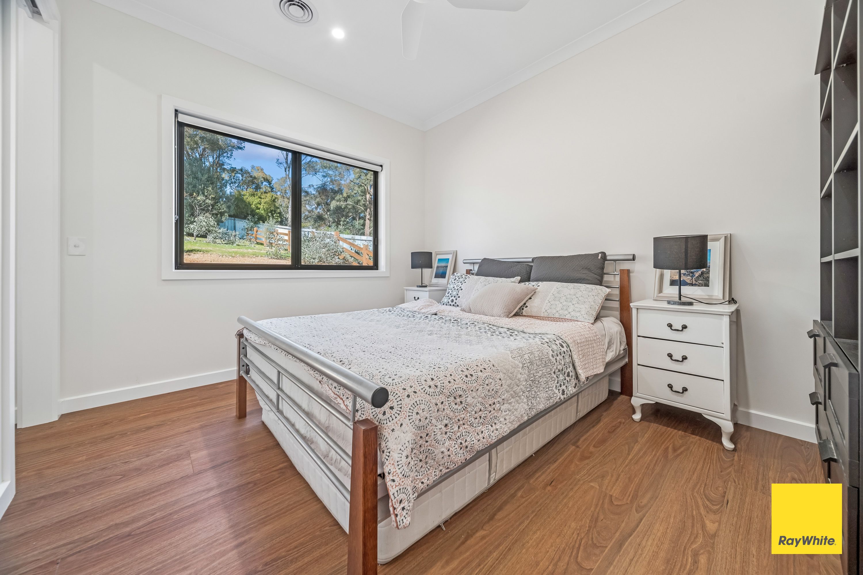 63 Specimen Gully Road — photo 15 of 30