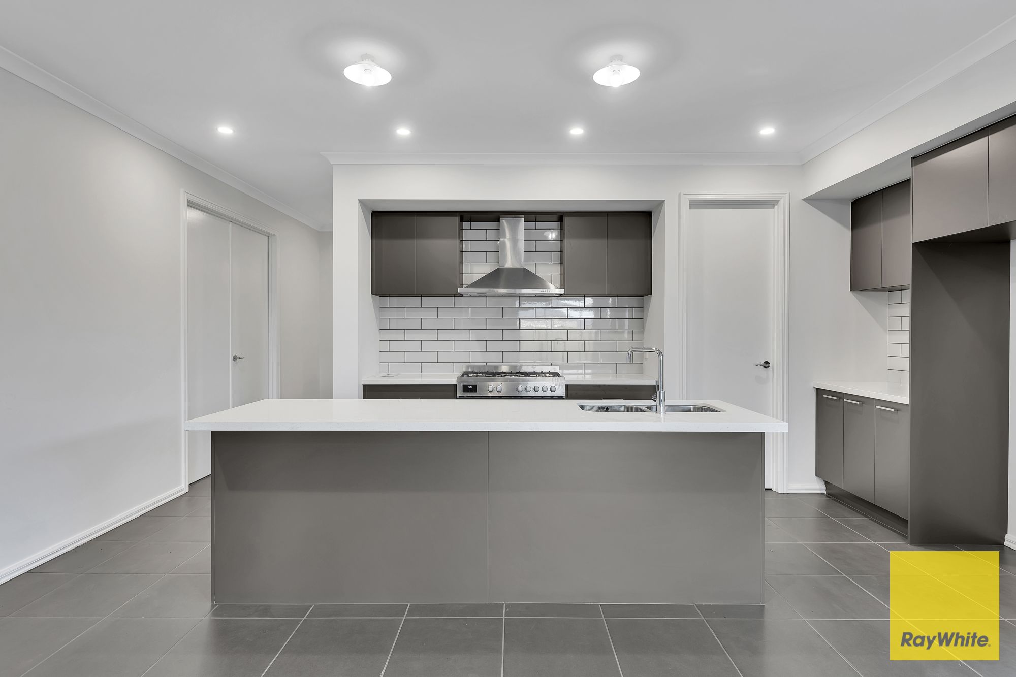 6 Varia Street, Tarneit, VIC 3029