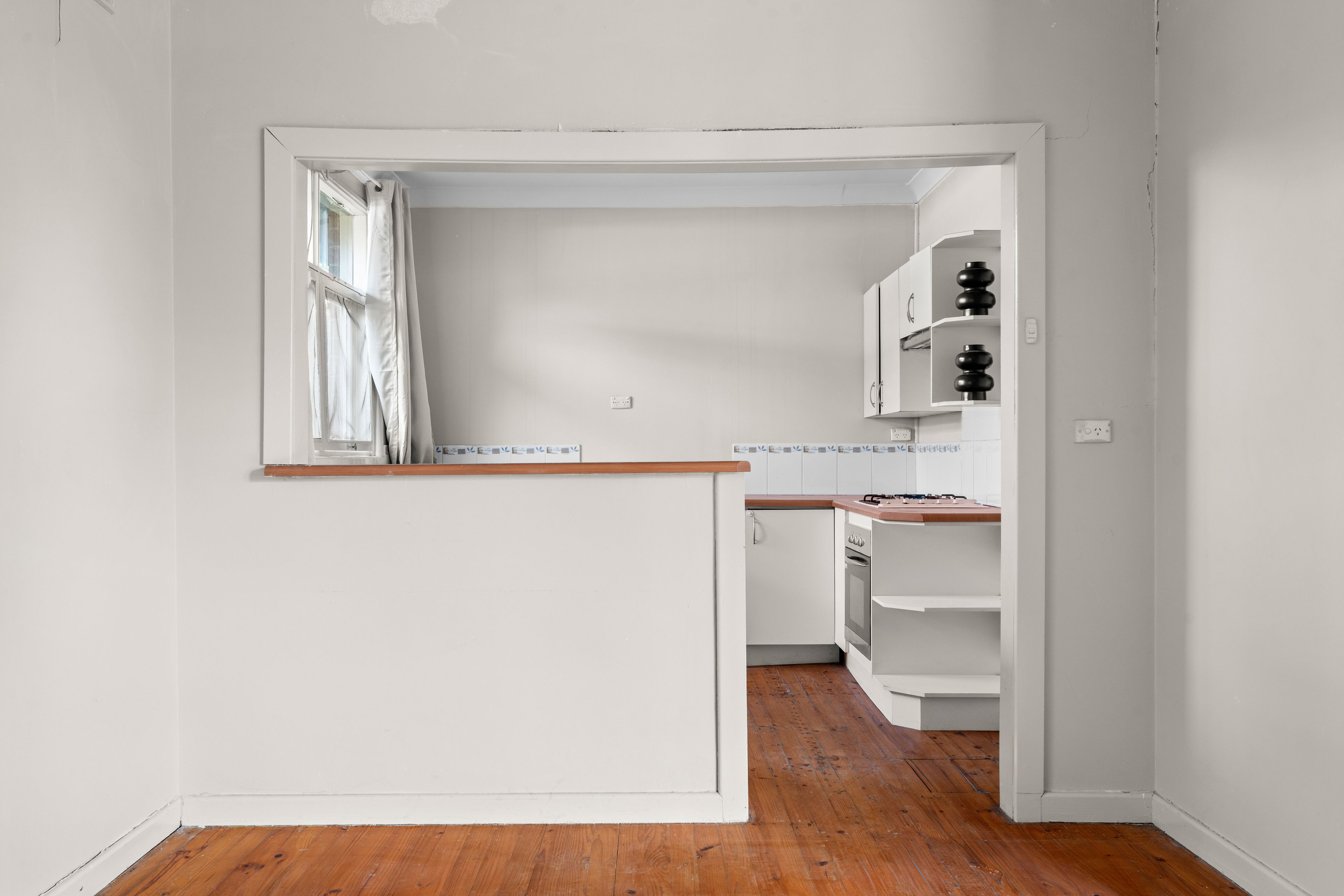 10 Warren Avenue — photo 8 of 17