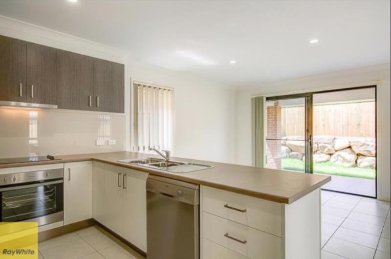 3 Mowbullan Street, Redbank Plains, QLD 4301