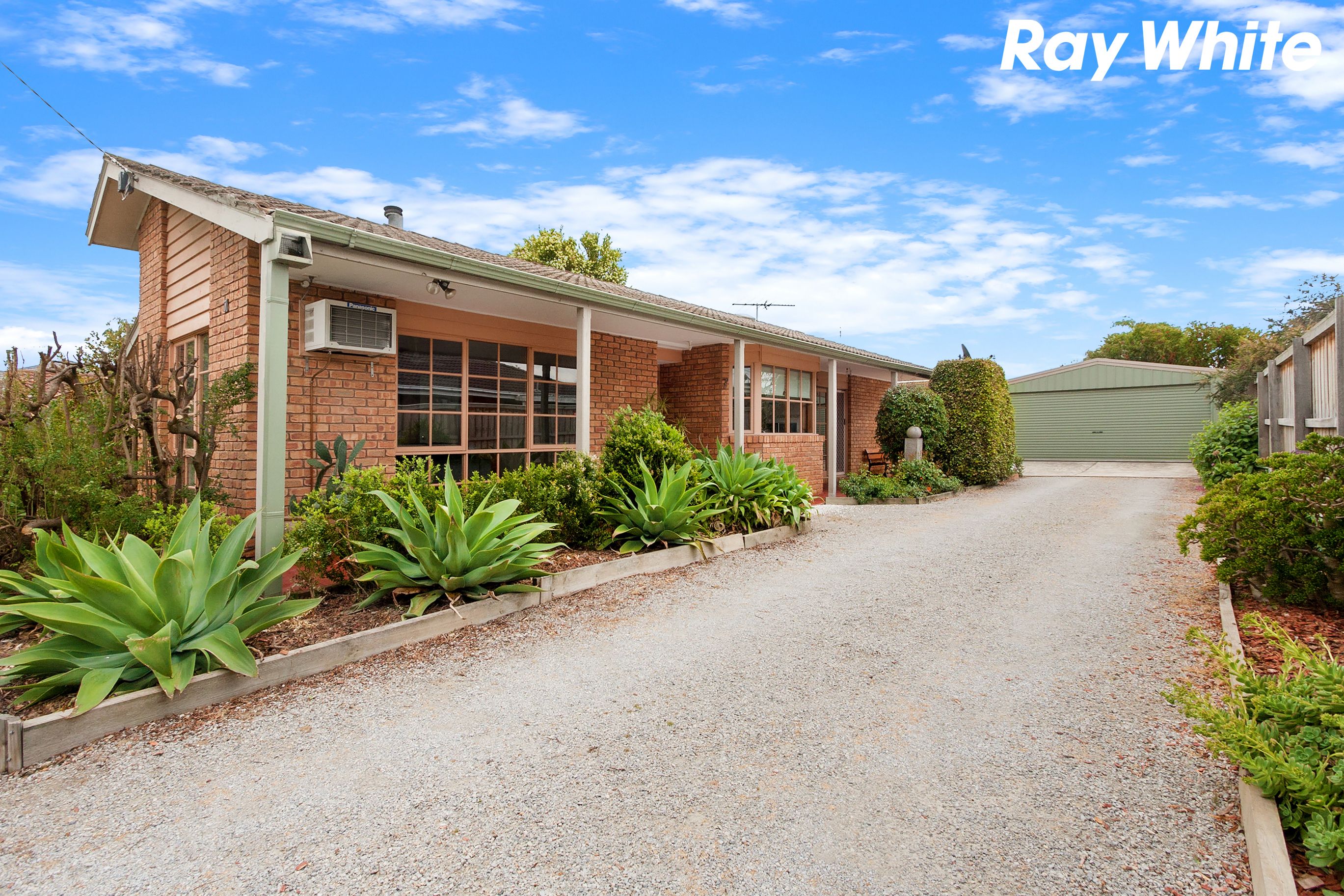 7 Guest Road, Pakenham, VIC 3810