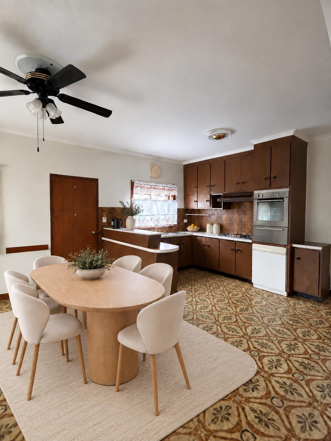 19 Cambrian Avenue — photo 8 of 15