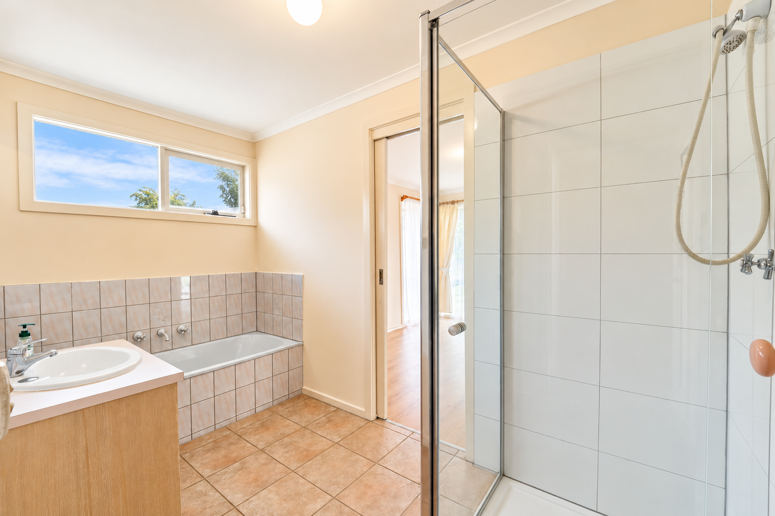 12 Essue Court — photo 8 of 10