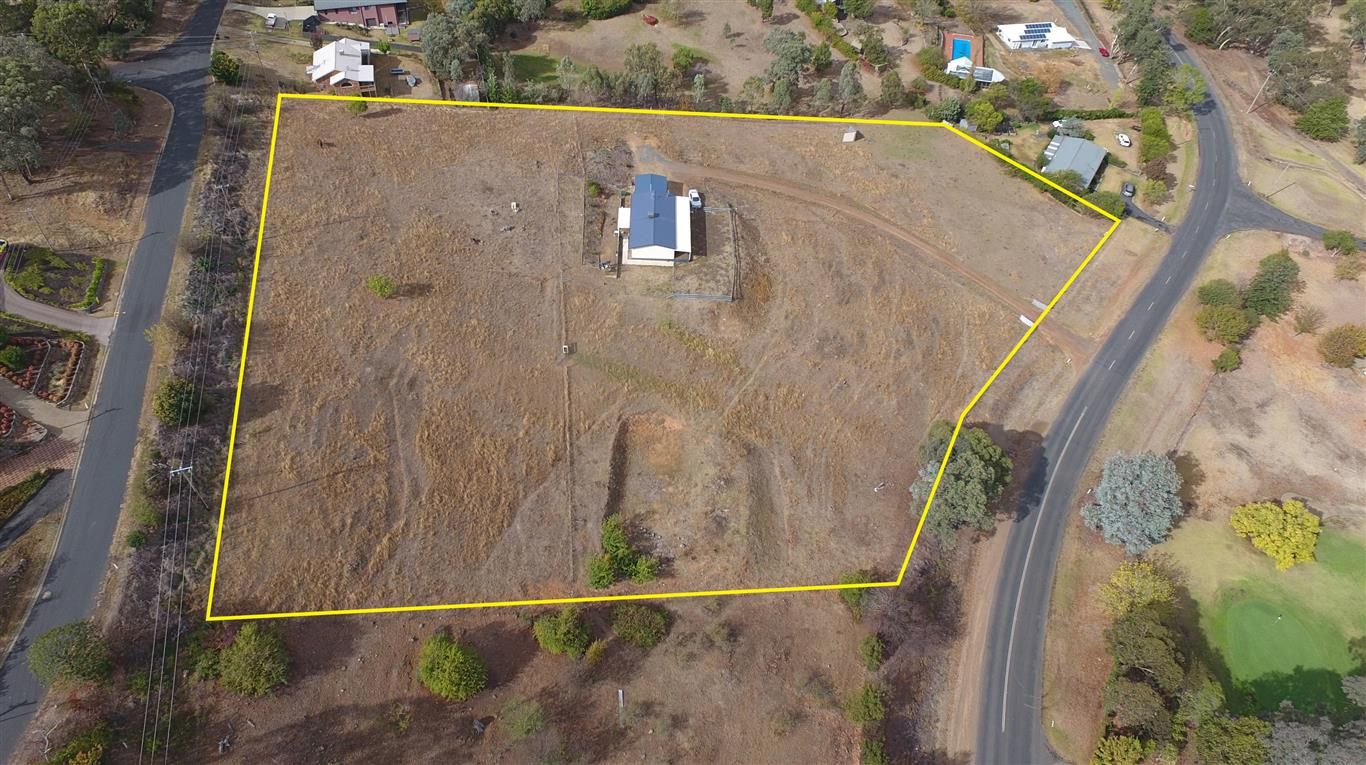 69 Fairway Drive, Tumut, NSW 2720