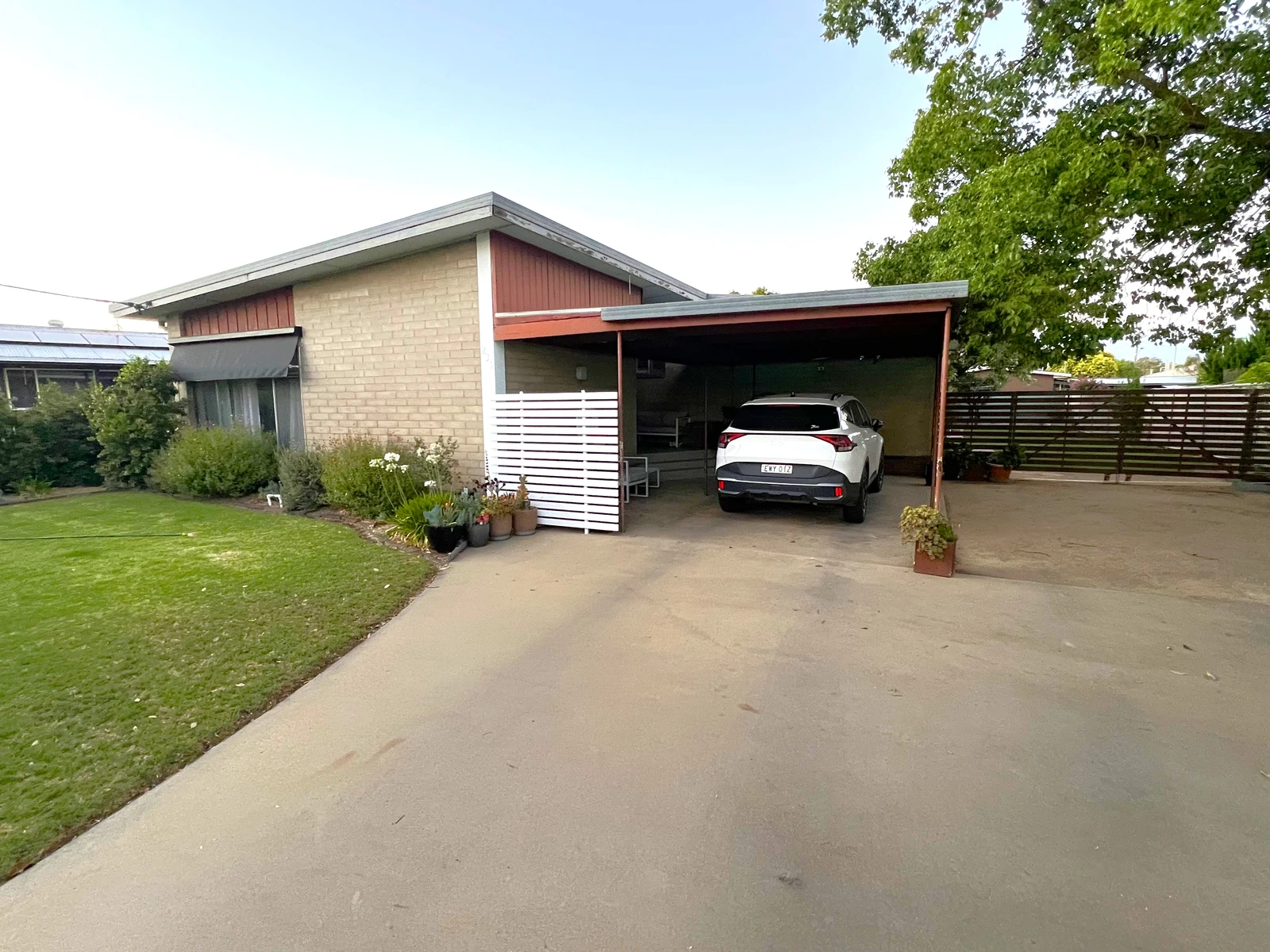 232 Waring Street, Deniliquin, NSW 2710