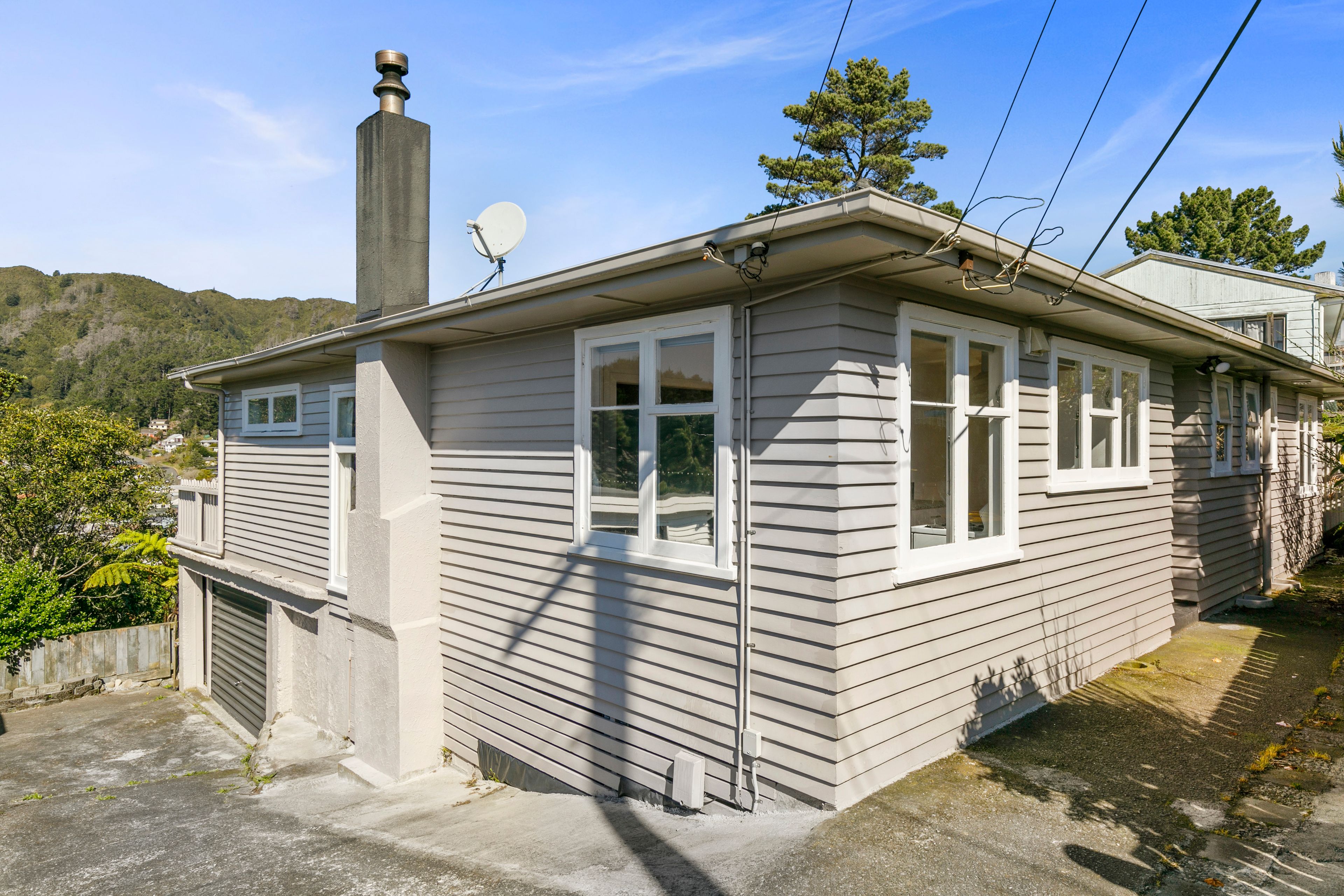 23 Amundsen Grove, Stokes Valley, Lower Hutt City