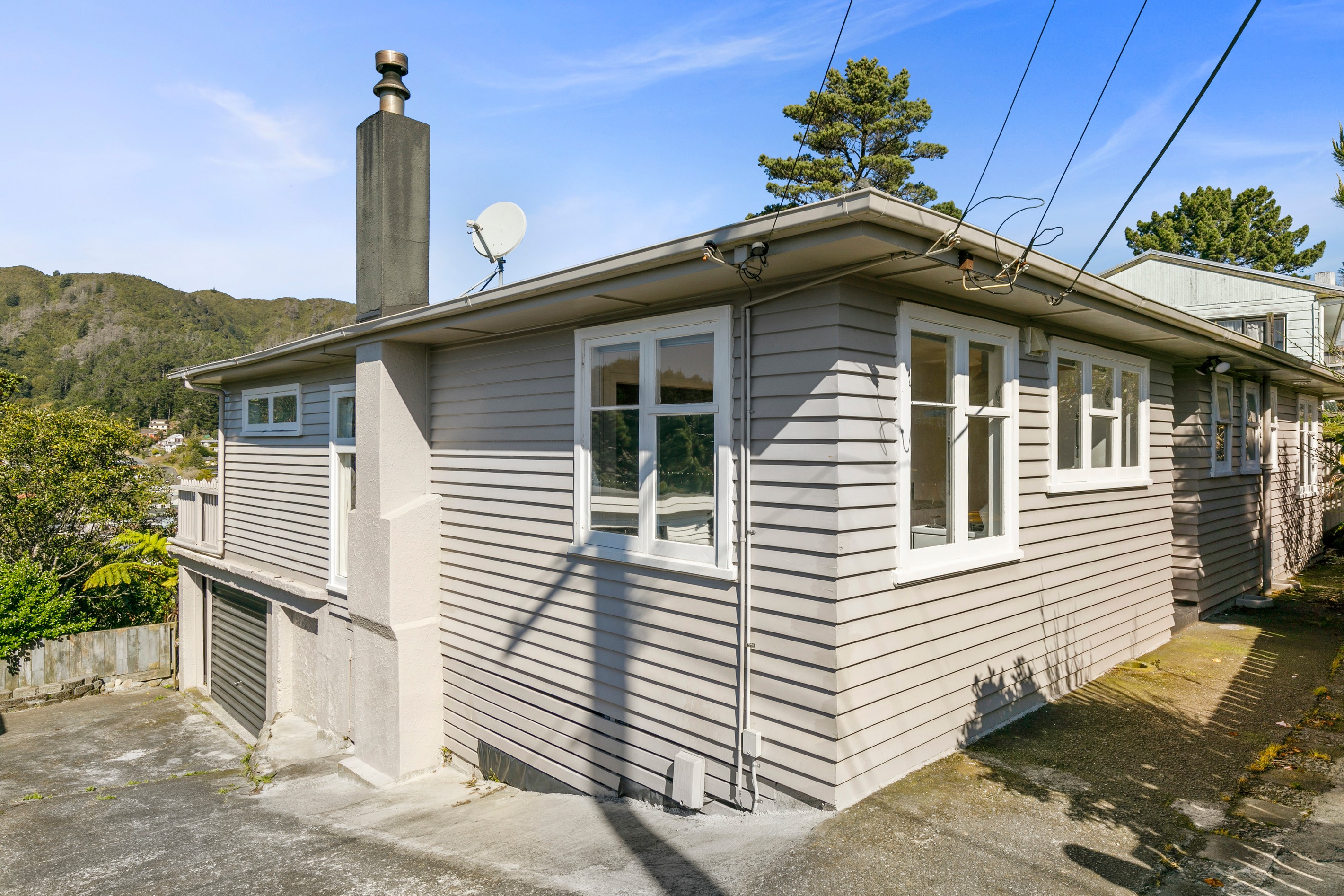 23 Amundsen Grove, Stokes Valley, Lower Hutt City