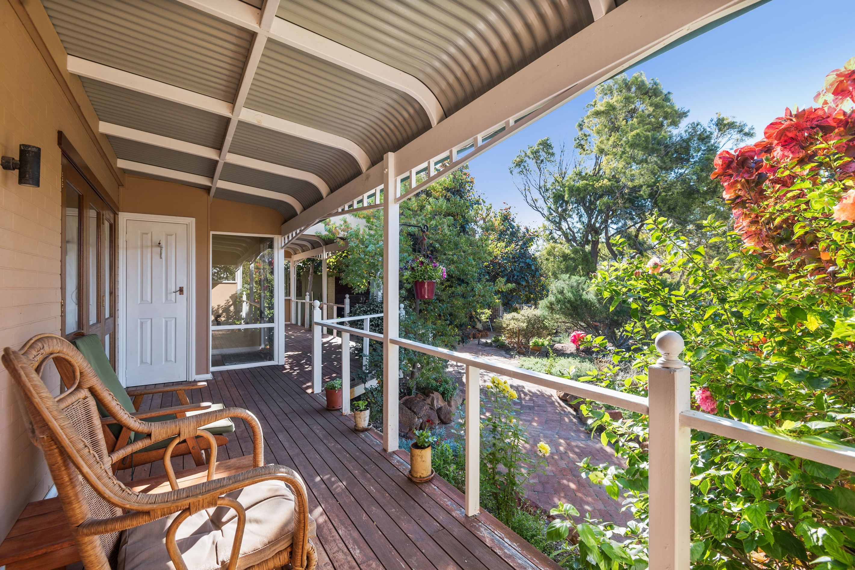 10 Chiswick Street, Wembley Downs, WA 6019