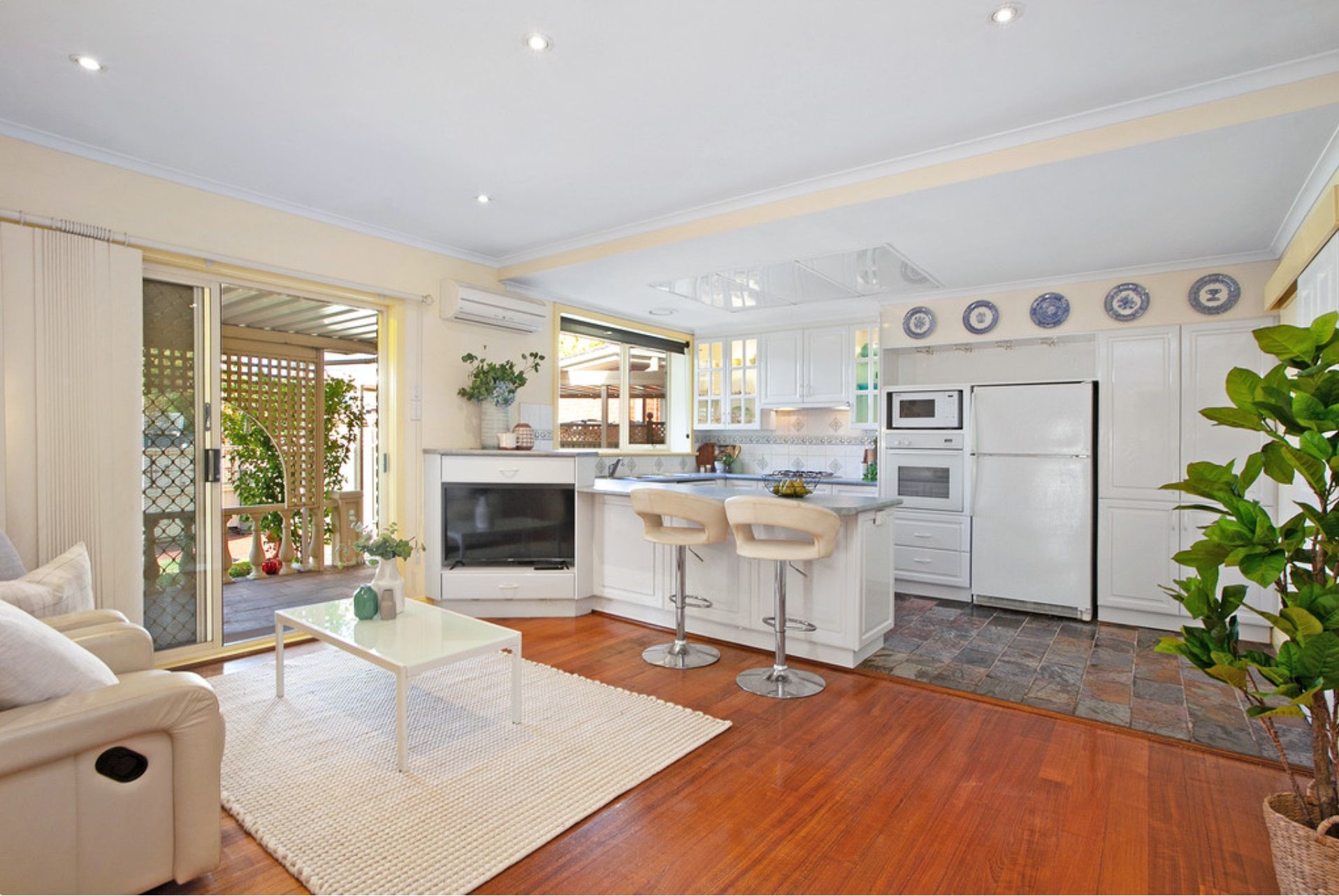 4 Witney Way, Bundoora, VIC 3083