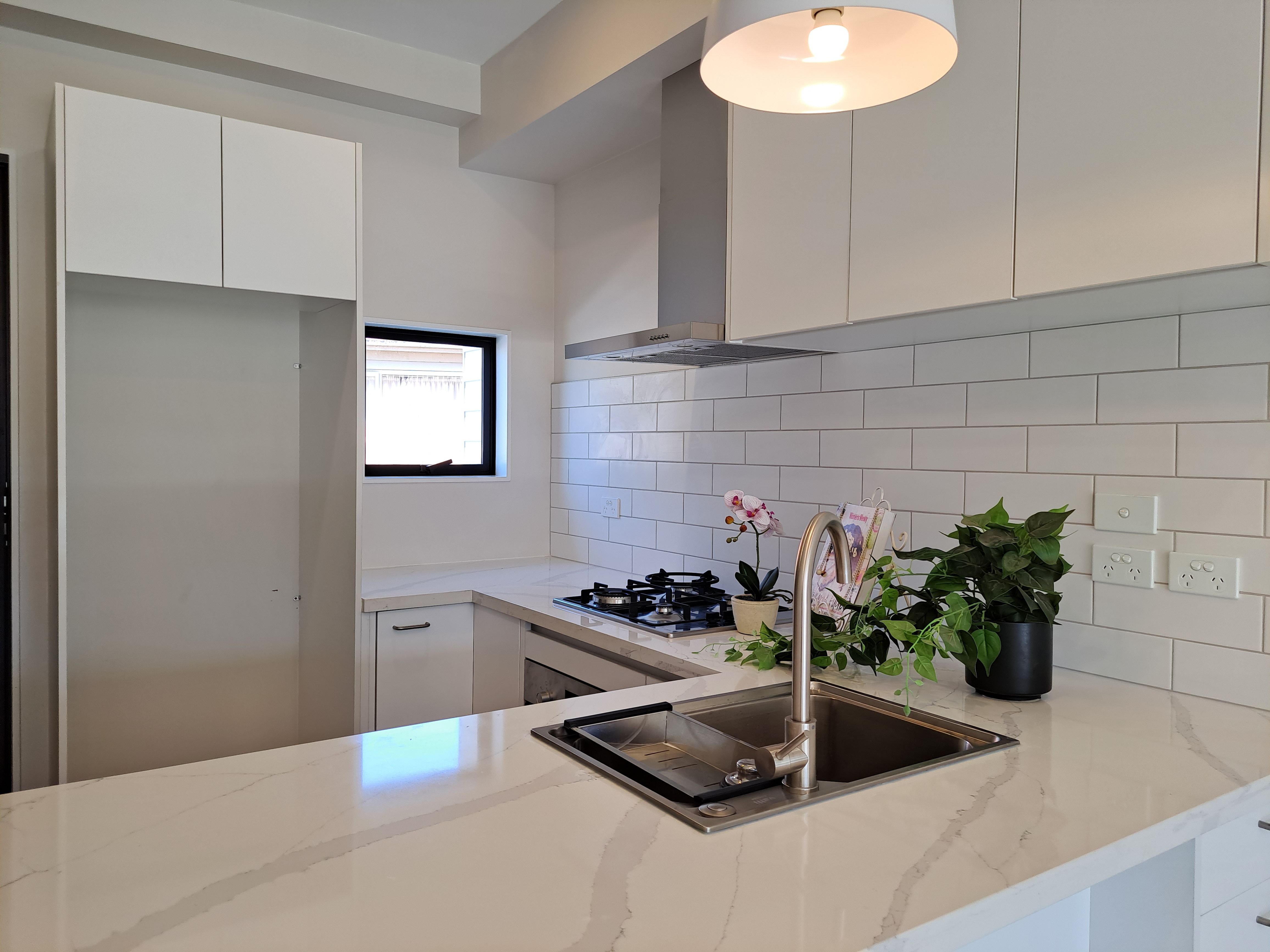 2/8 Hepburn Road, Glendene, Waitakere City
