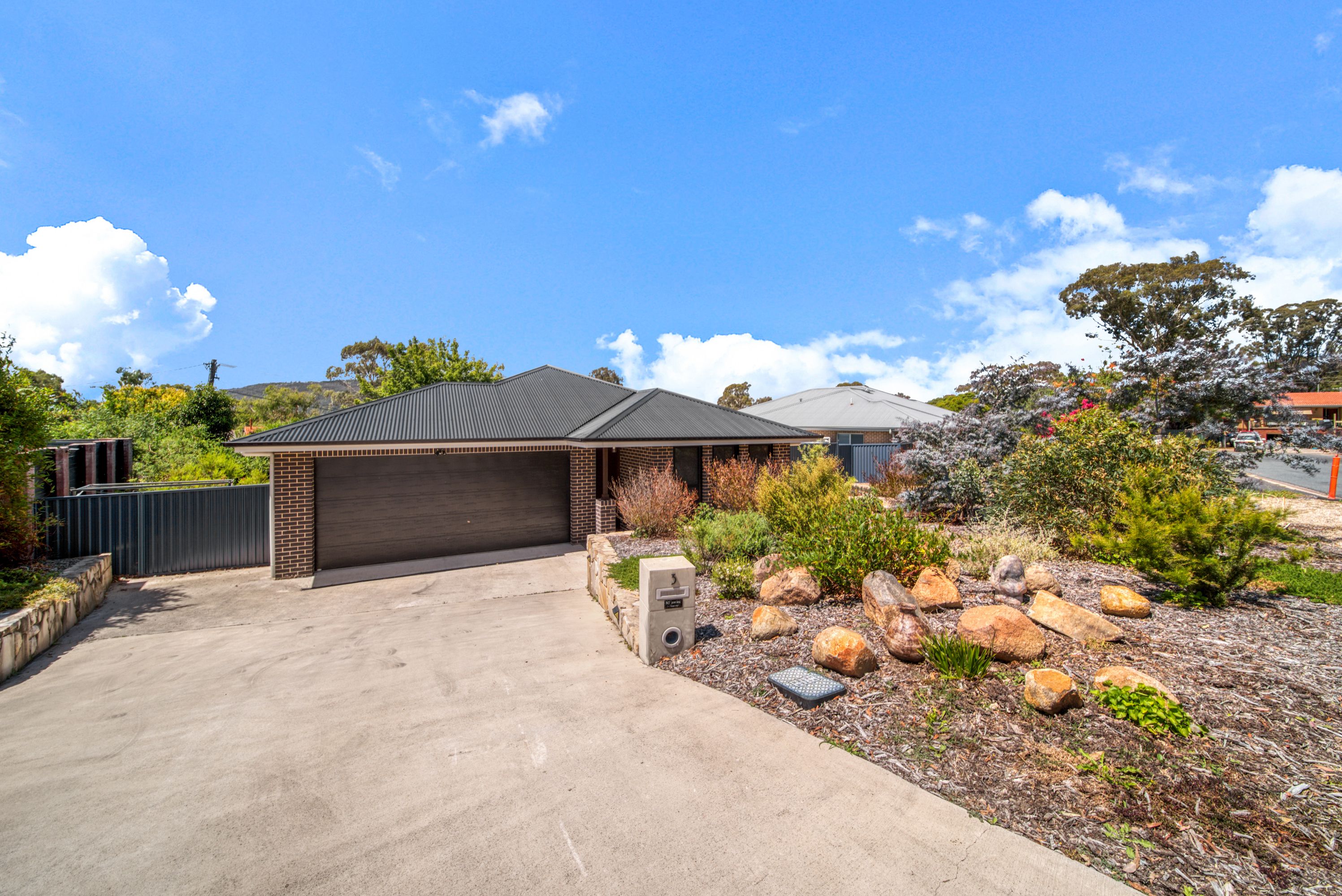 3 Mcrae Place, Kambah, ACT 2902