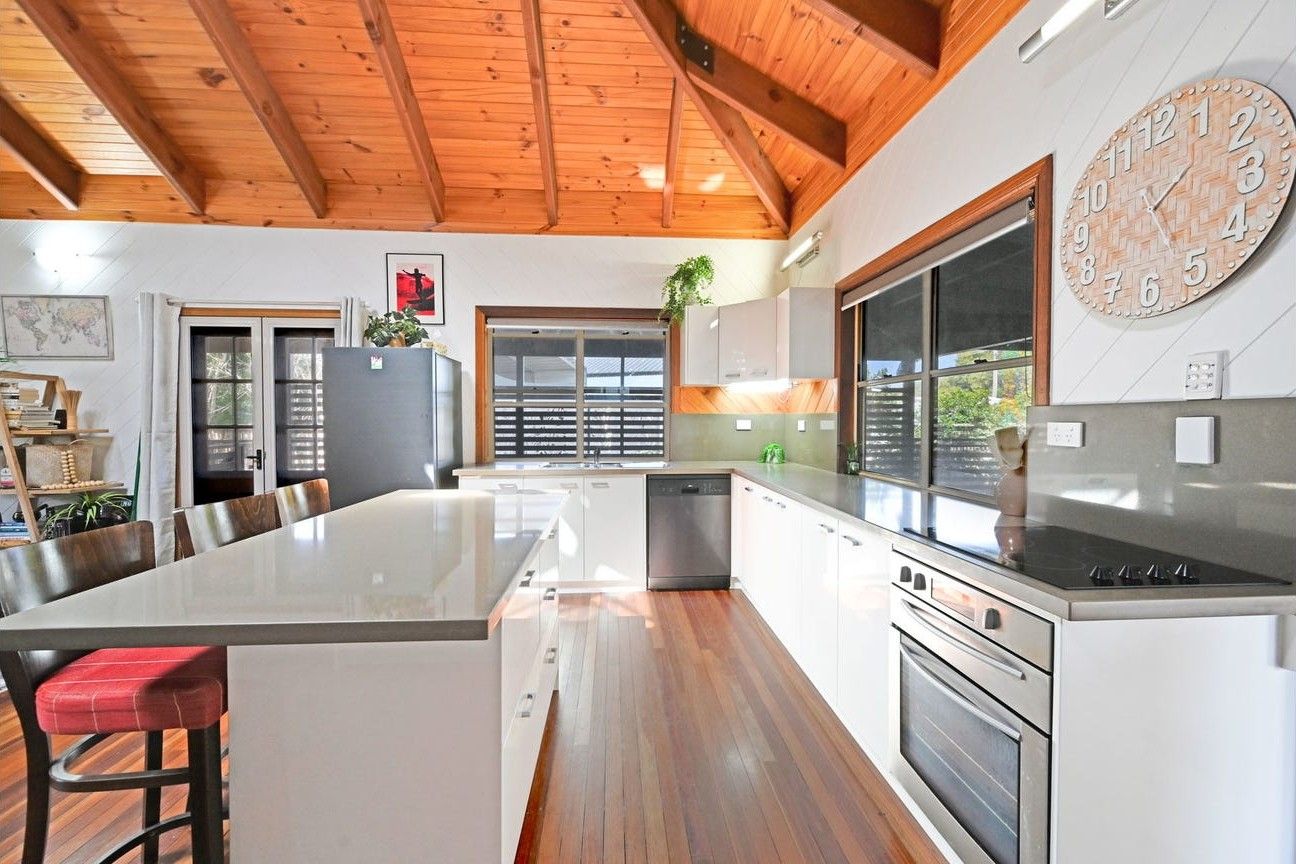 41 Grahame Colyer Drive — photo 3 of 15