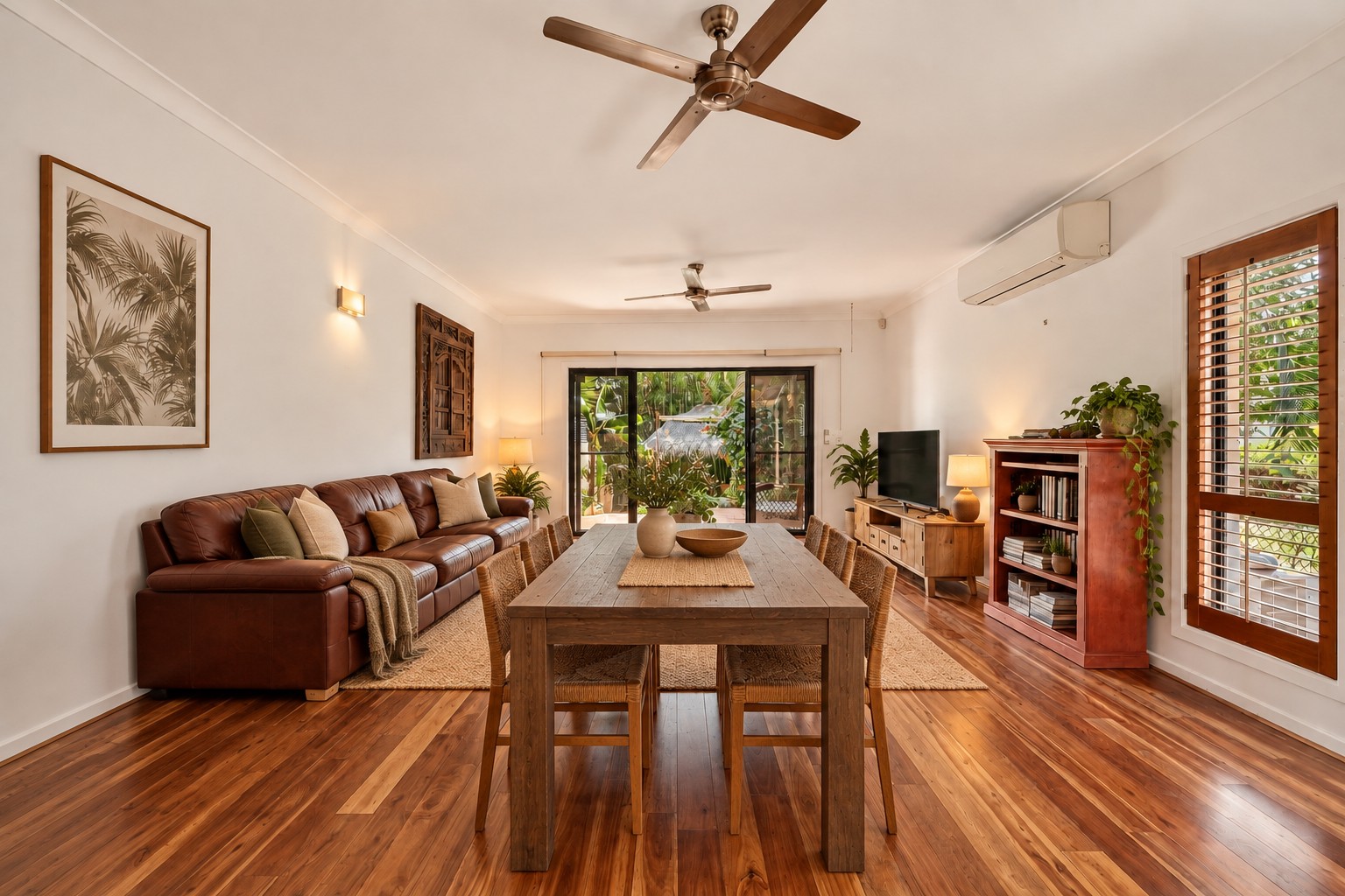 2/12 Billington Street, Labrador, QLD 4215
