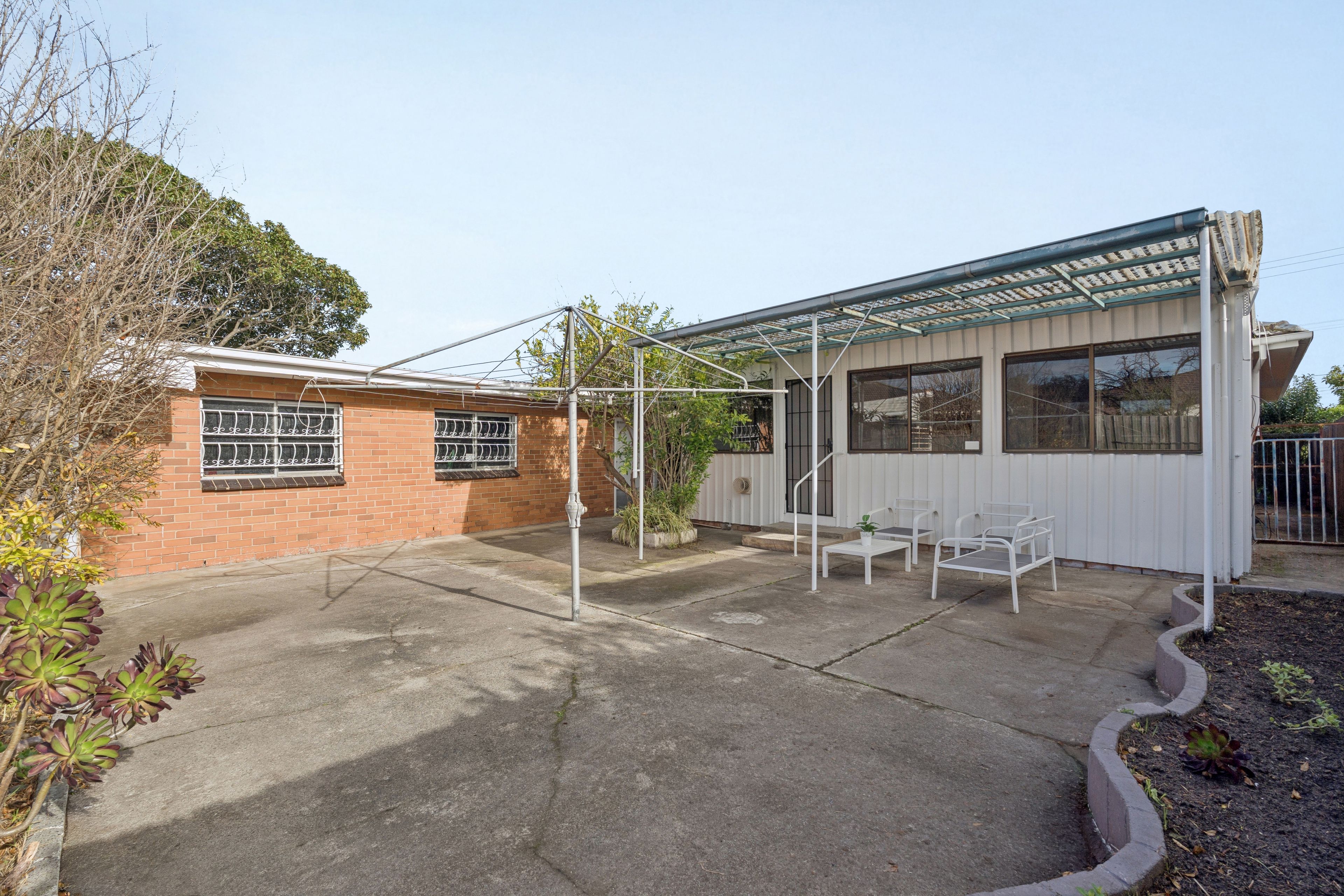 20 Henderson Street — photo 12 of 12