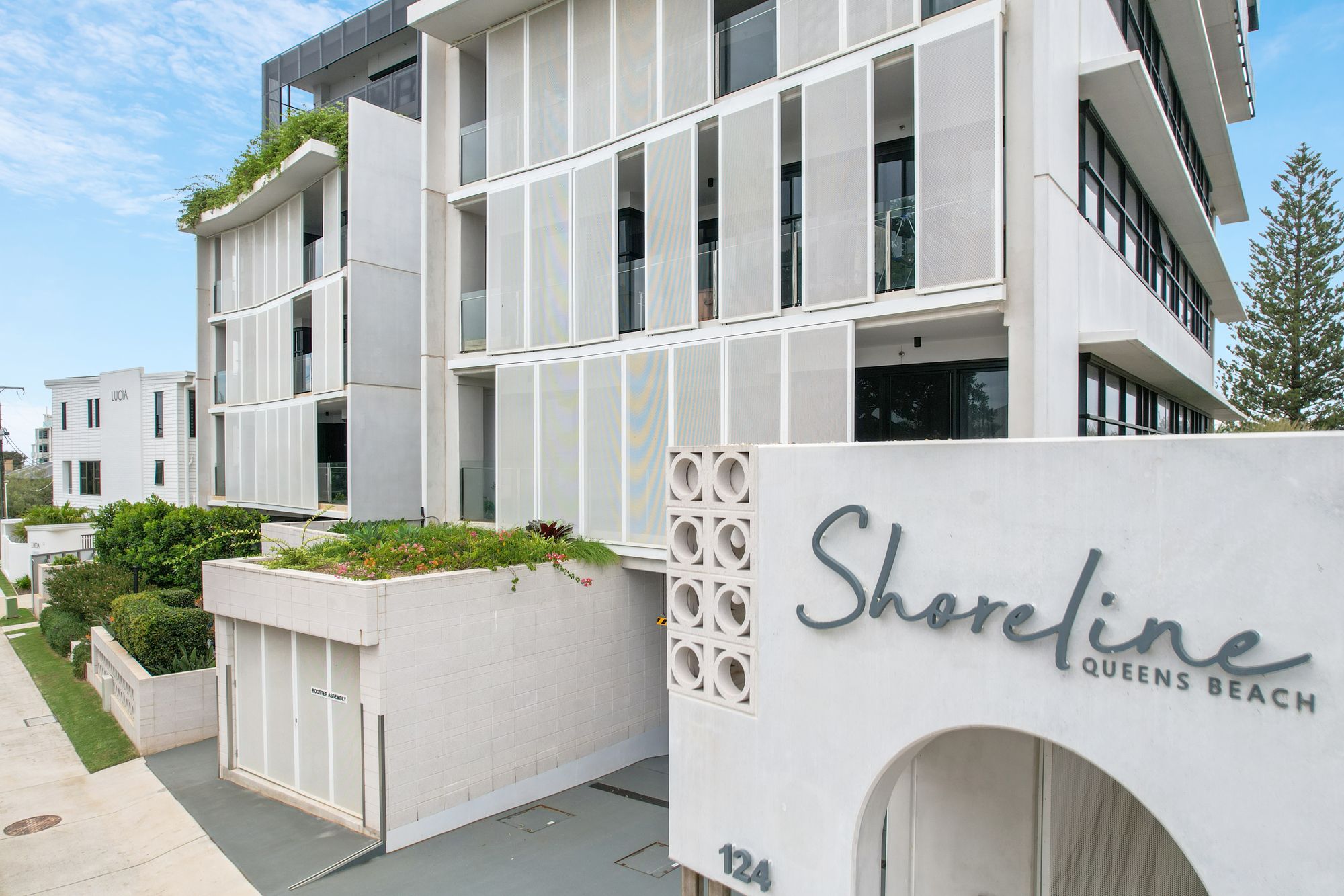 304/124 Prince Edward Parade, Scarborough, QLD 4020