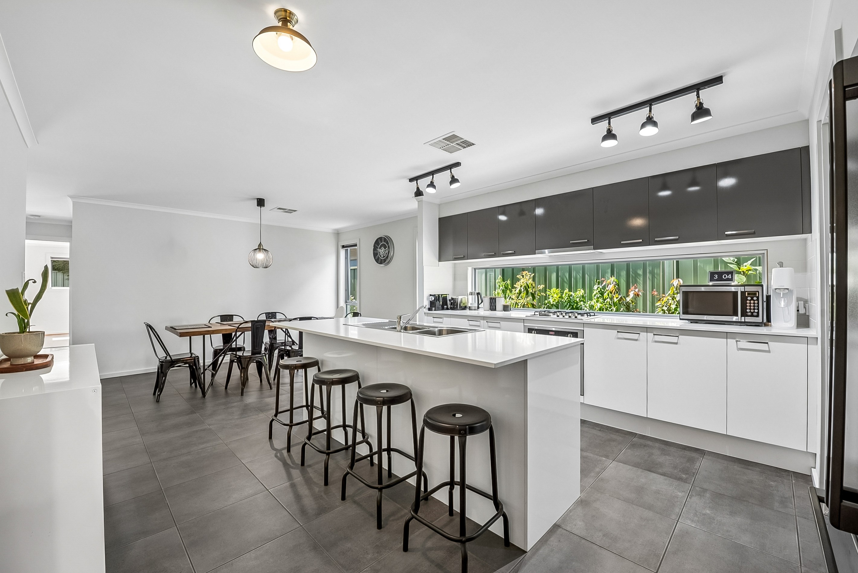 32A Casuarina Drive, Parafield Gardens, SA 5107