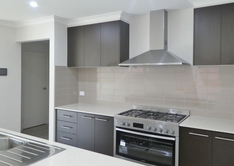 24 Wonder Street, OFFICER, VIC 3809