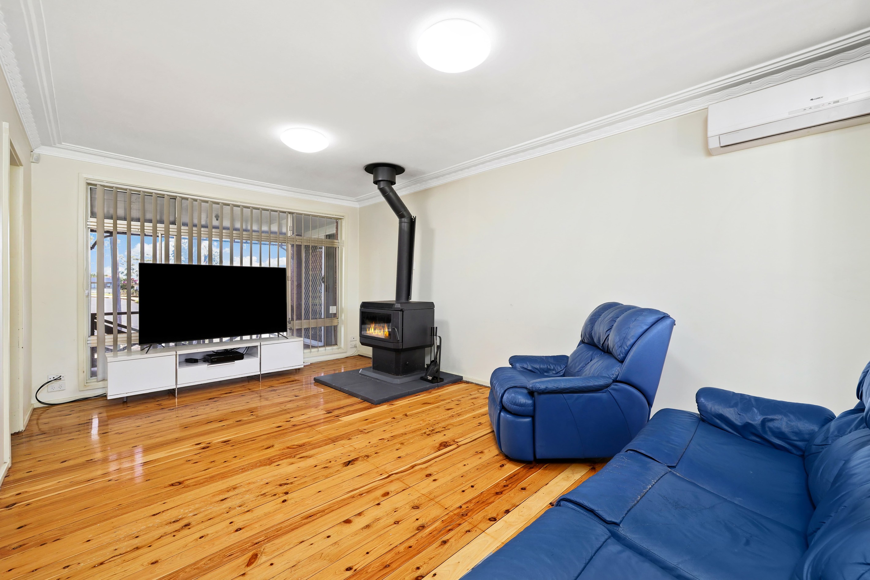 86 Macquarie Avenue, Campbelltown, NSW 2560