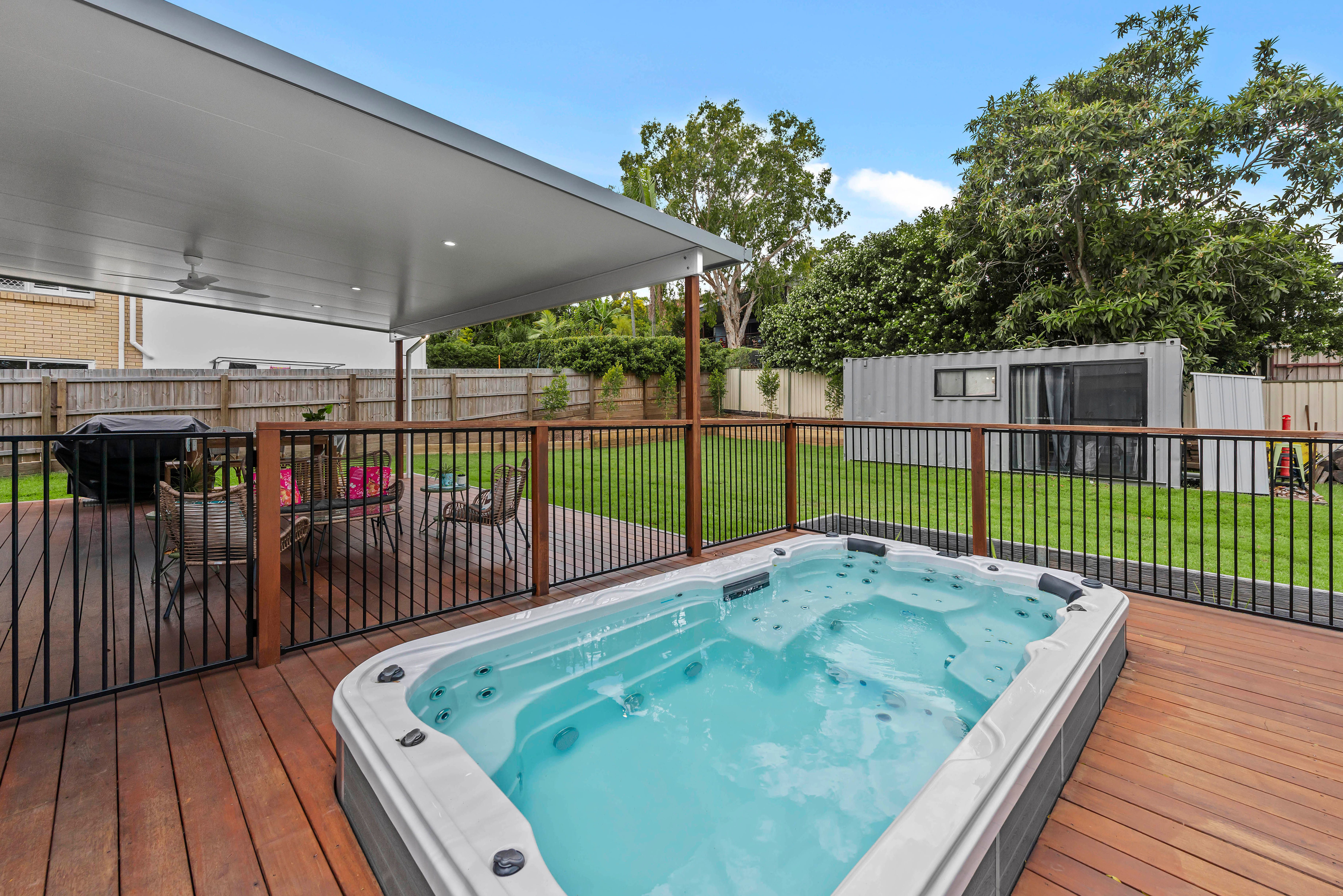91 Fegen Drive, Moorooka QLD 4105