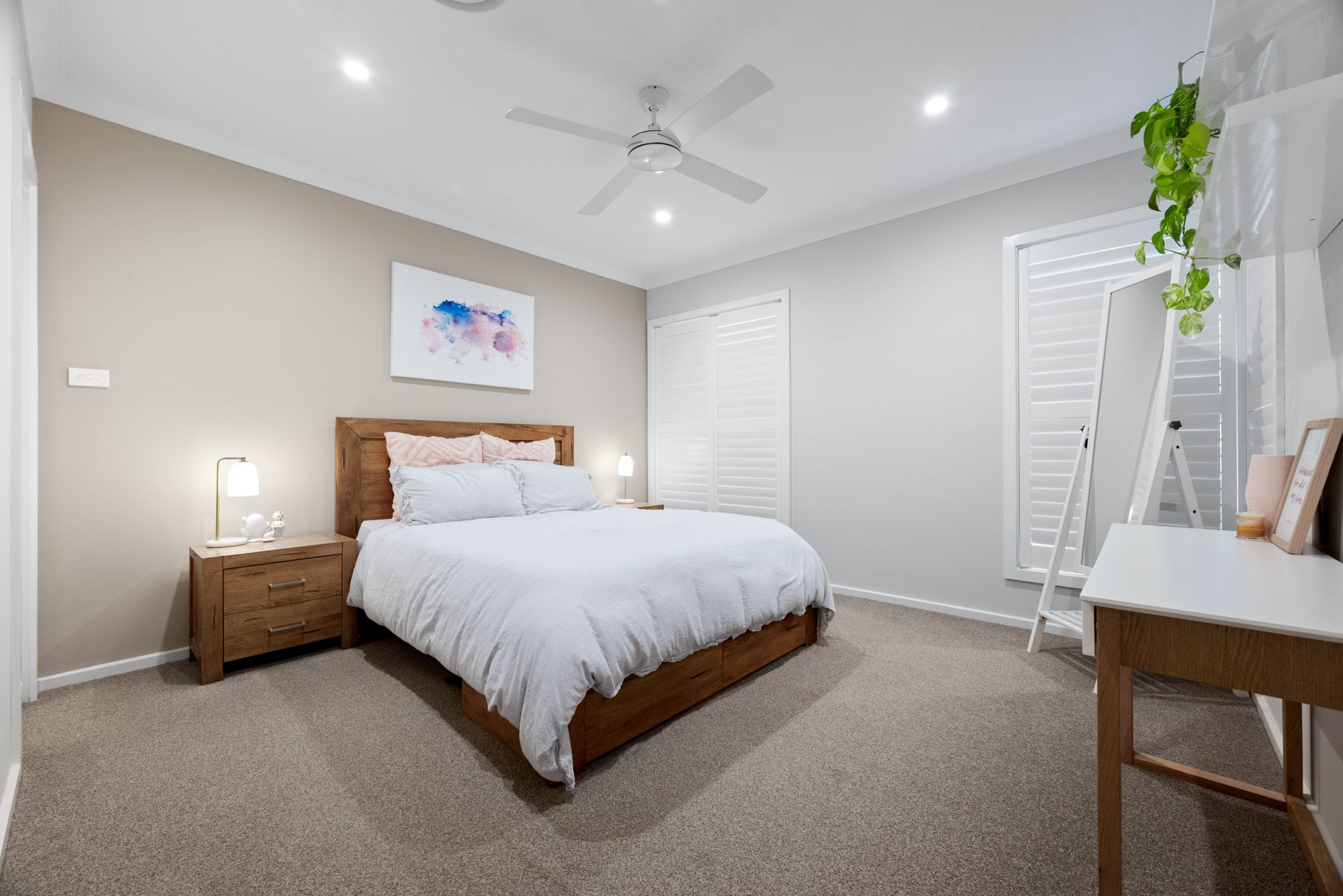 10 Buckingham Loop, Oran Park, NSW 2570