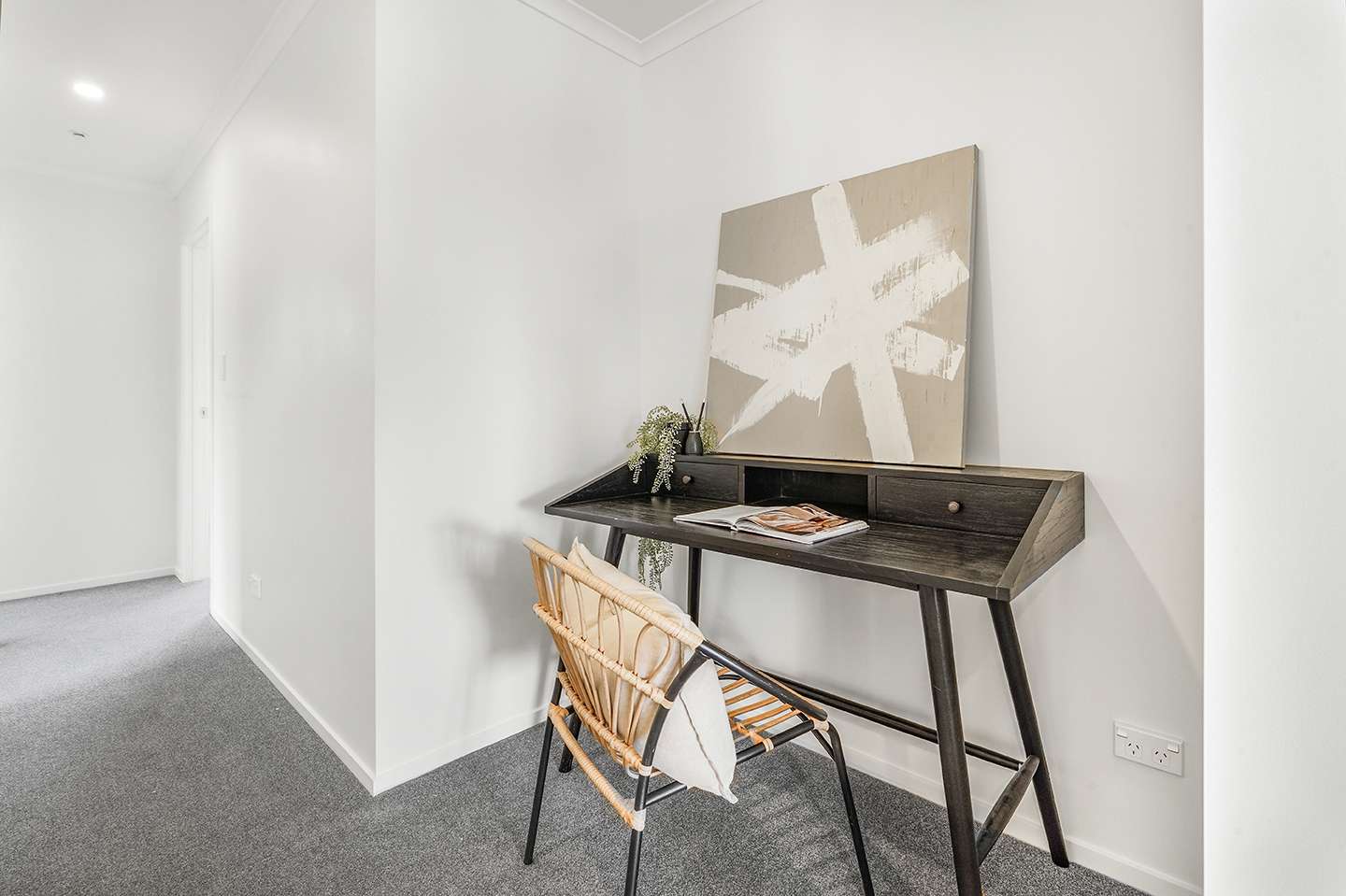 6 Vicarage Lane photo 11