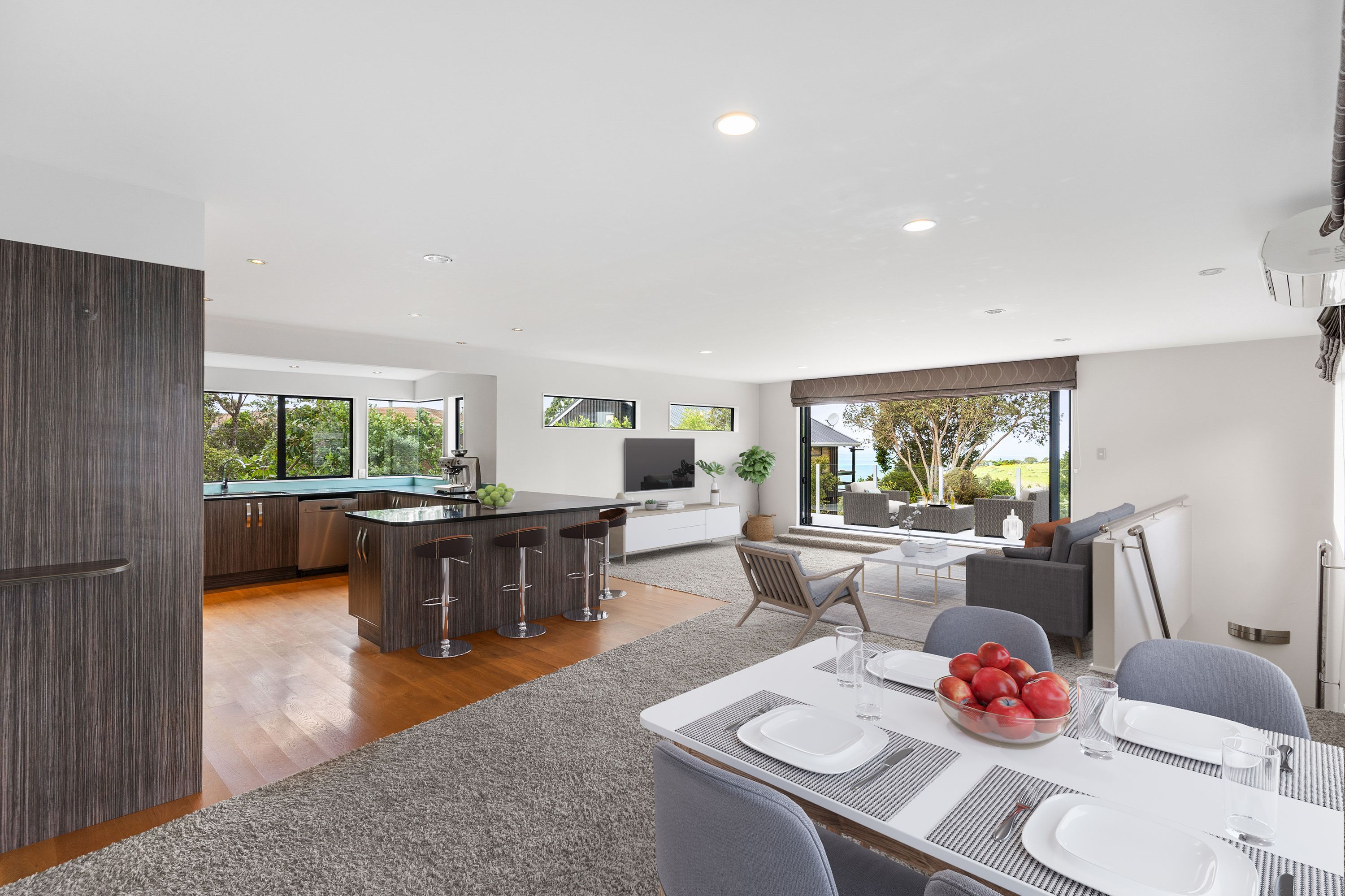 84 Wade River Road, Stanmore Bay, Rodney
