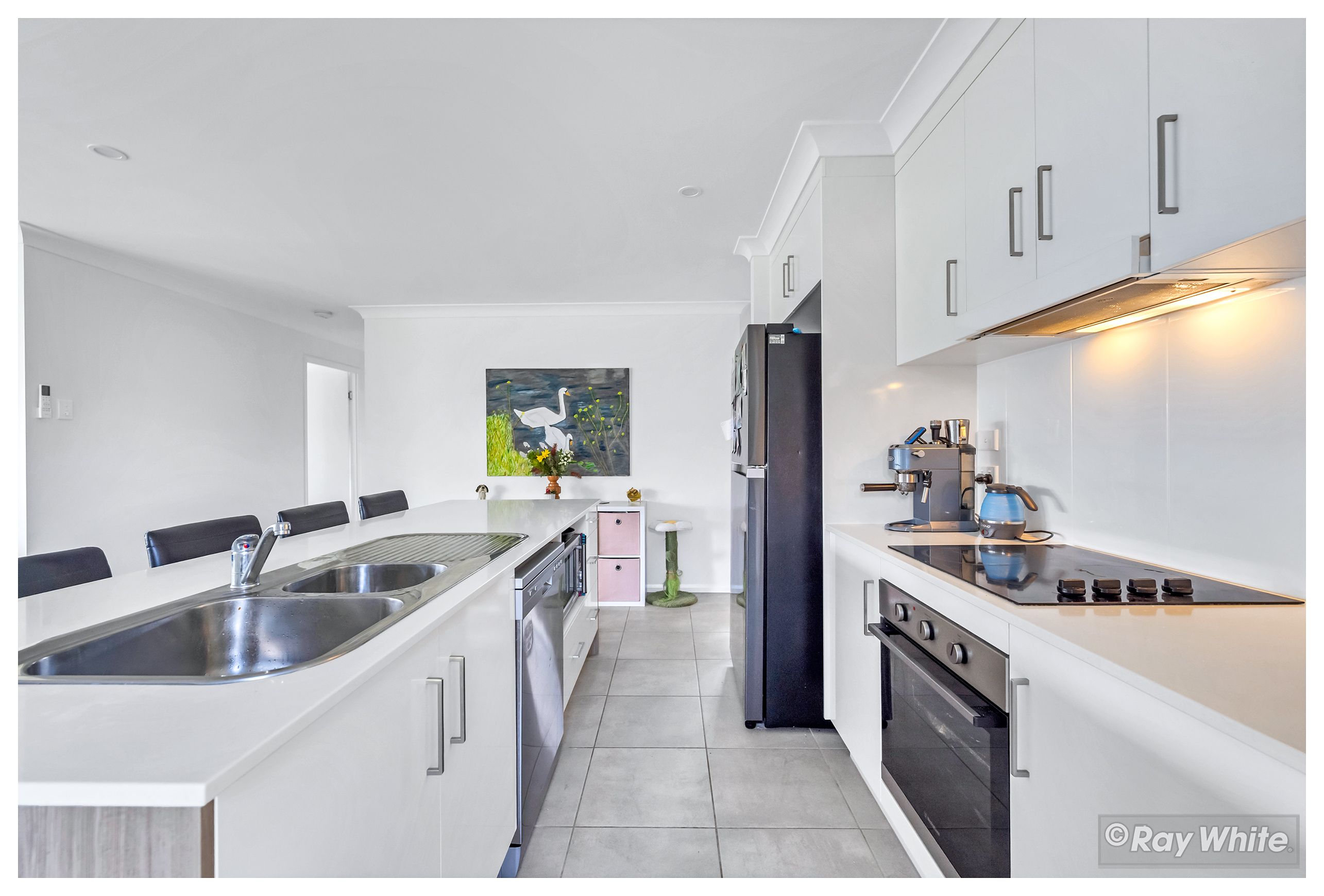 8 Longford Court — photo 5 of 21
