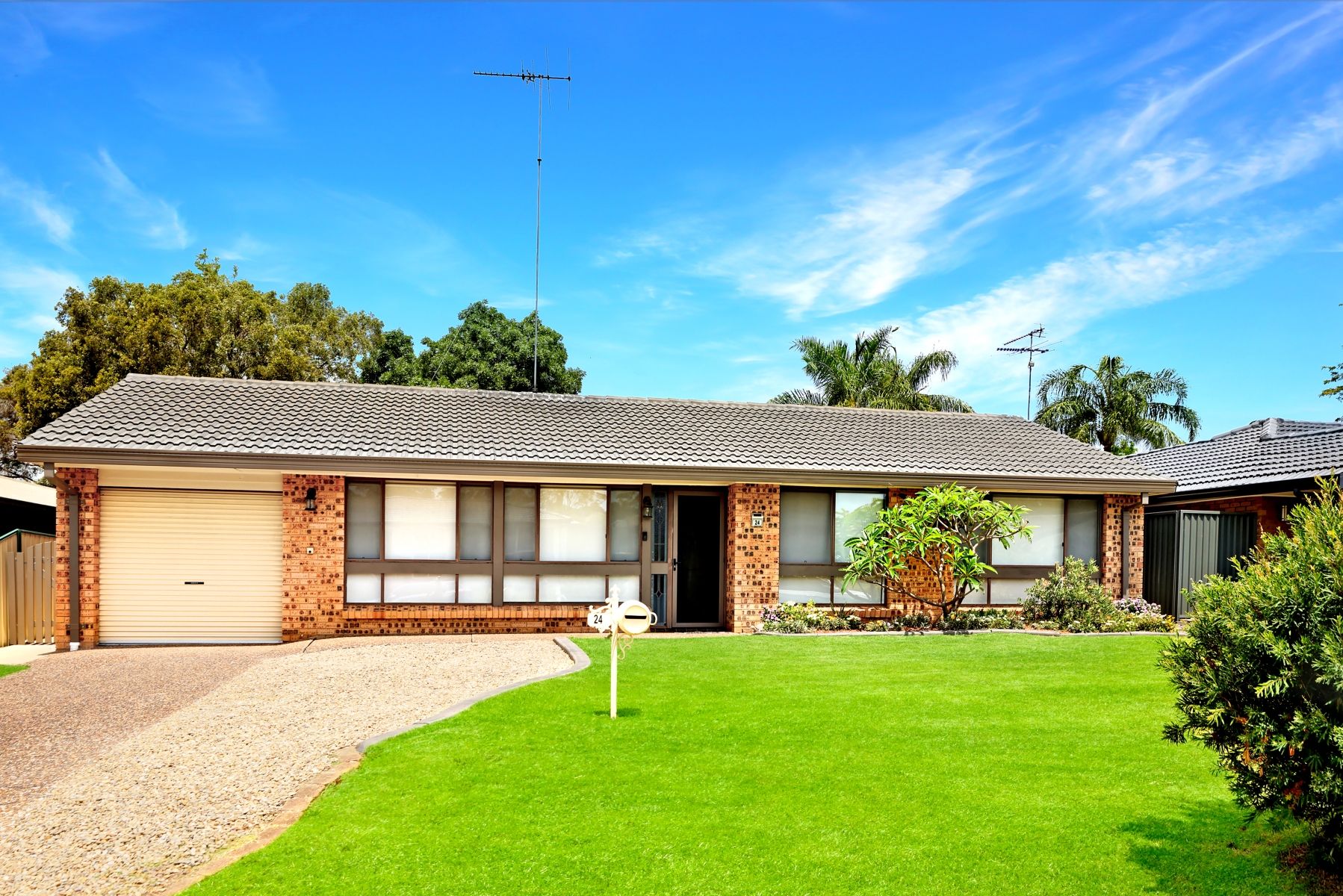 24 Warburton Crescent , Werrington County NSW 2747