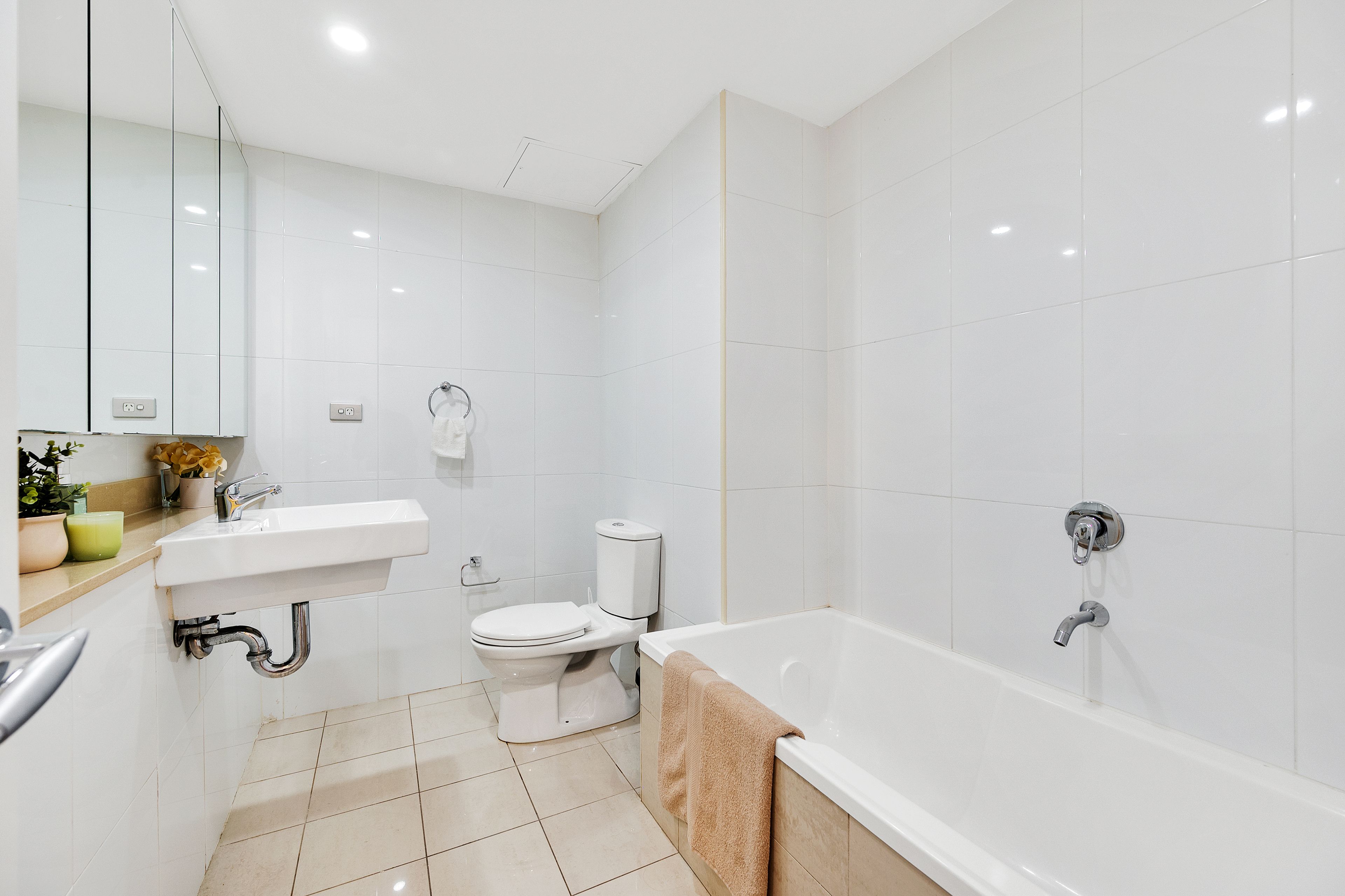 610/6 Lachlan Street — photo 11 of 16